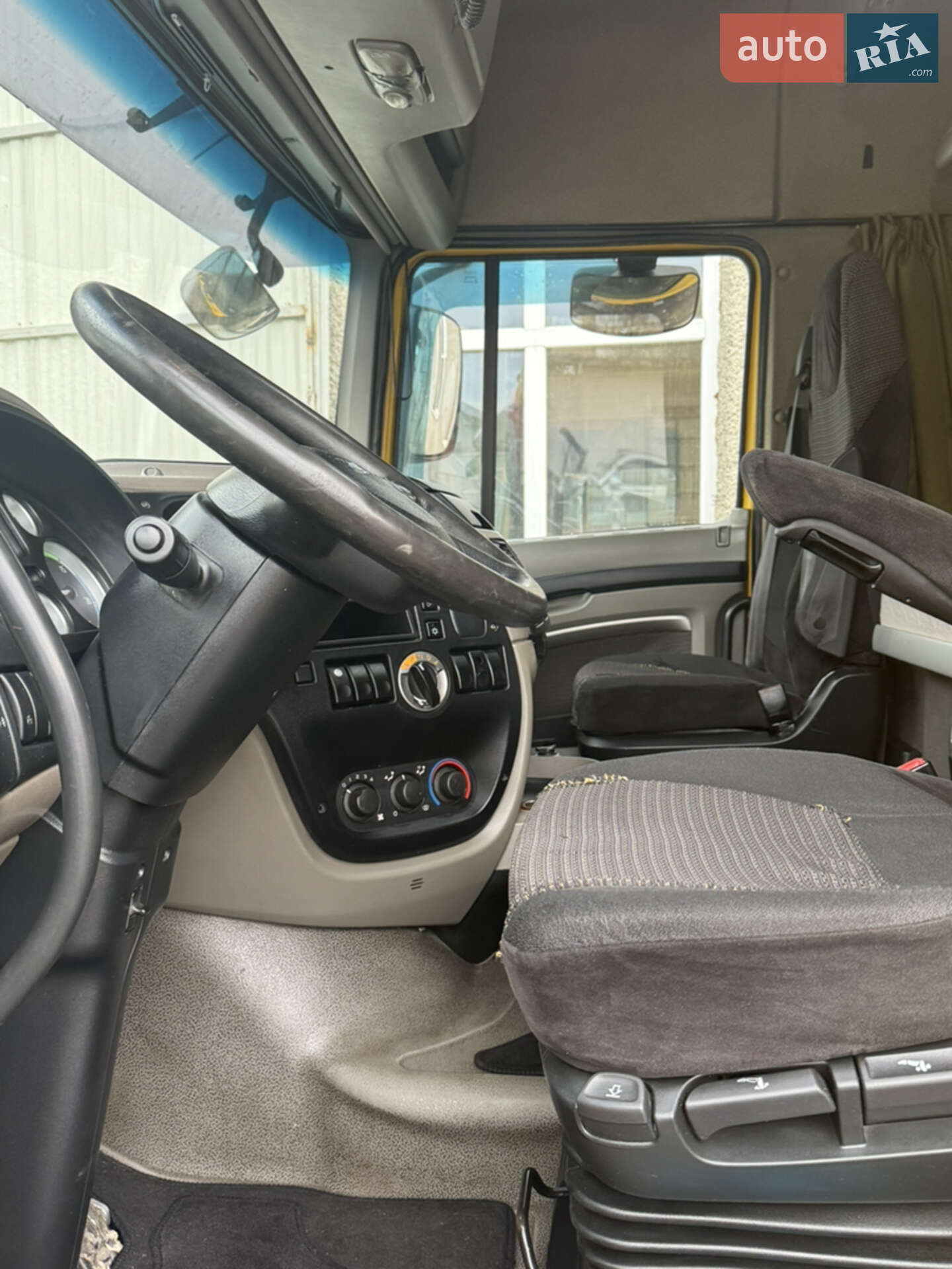 DAF XF 105 2013 VIN XLRTE47MS0E978522 фото оголошення 7 з 18