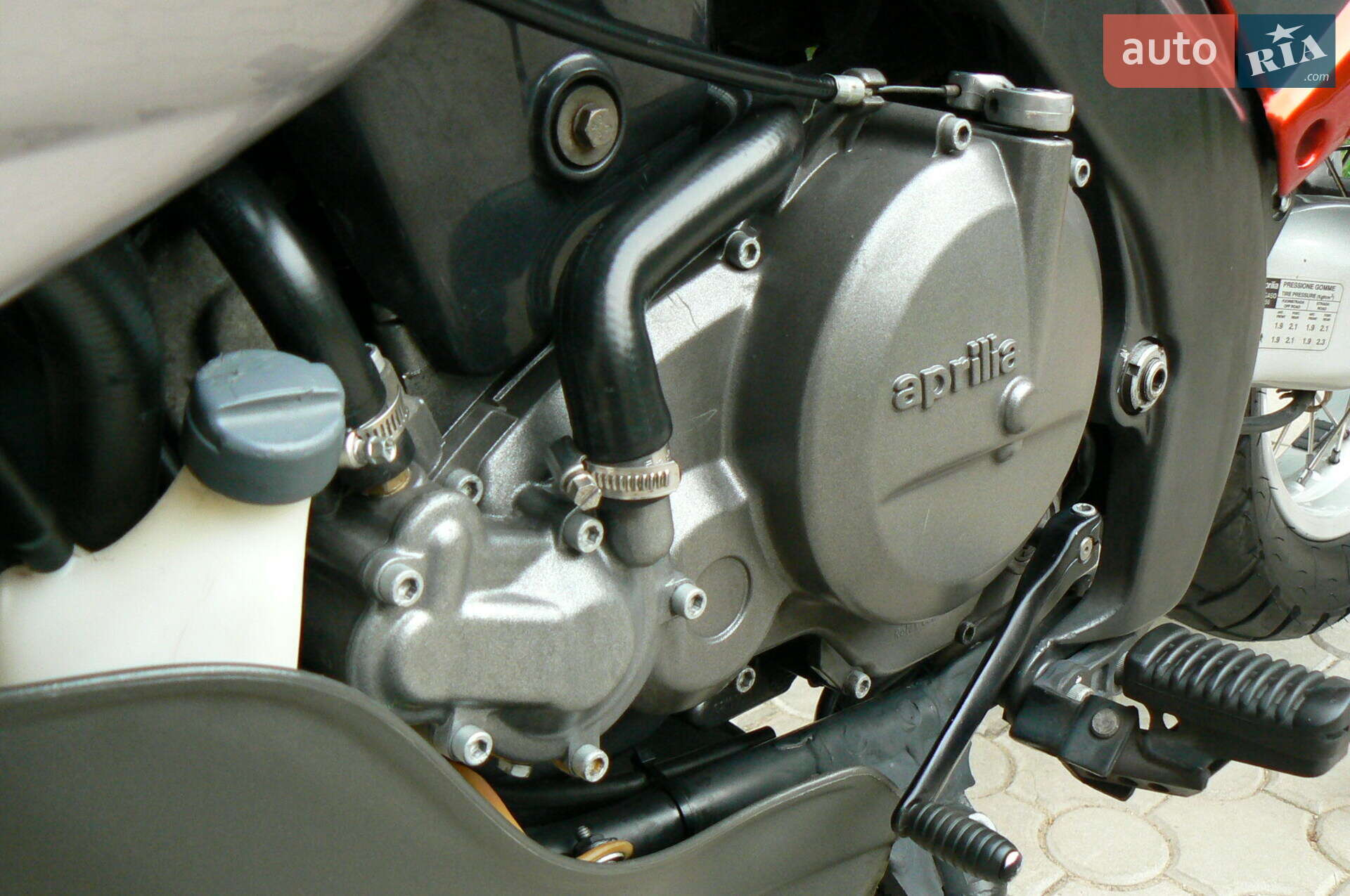 Aprilia Pegaso 650 2001 VIN ZD4RW00001S000070 фото оголошення 16 з 47