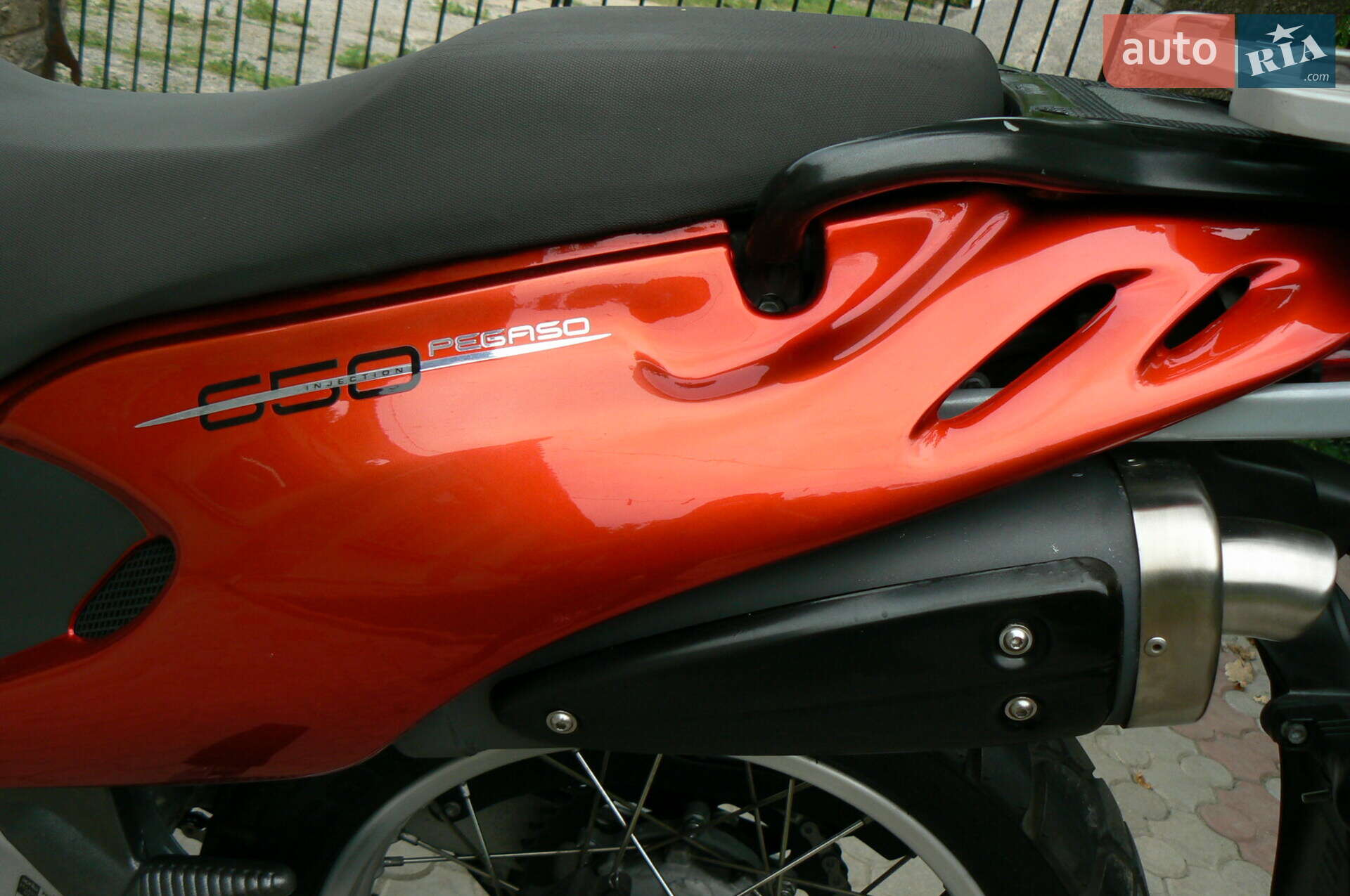 Aprilia Pegaso 650 2001 VIN ZD4RW00001S000070 фото оголошення 22 з 47
