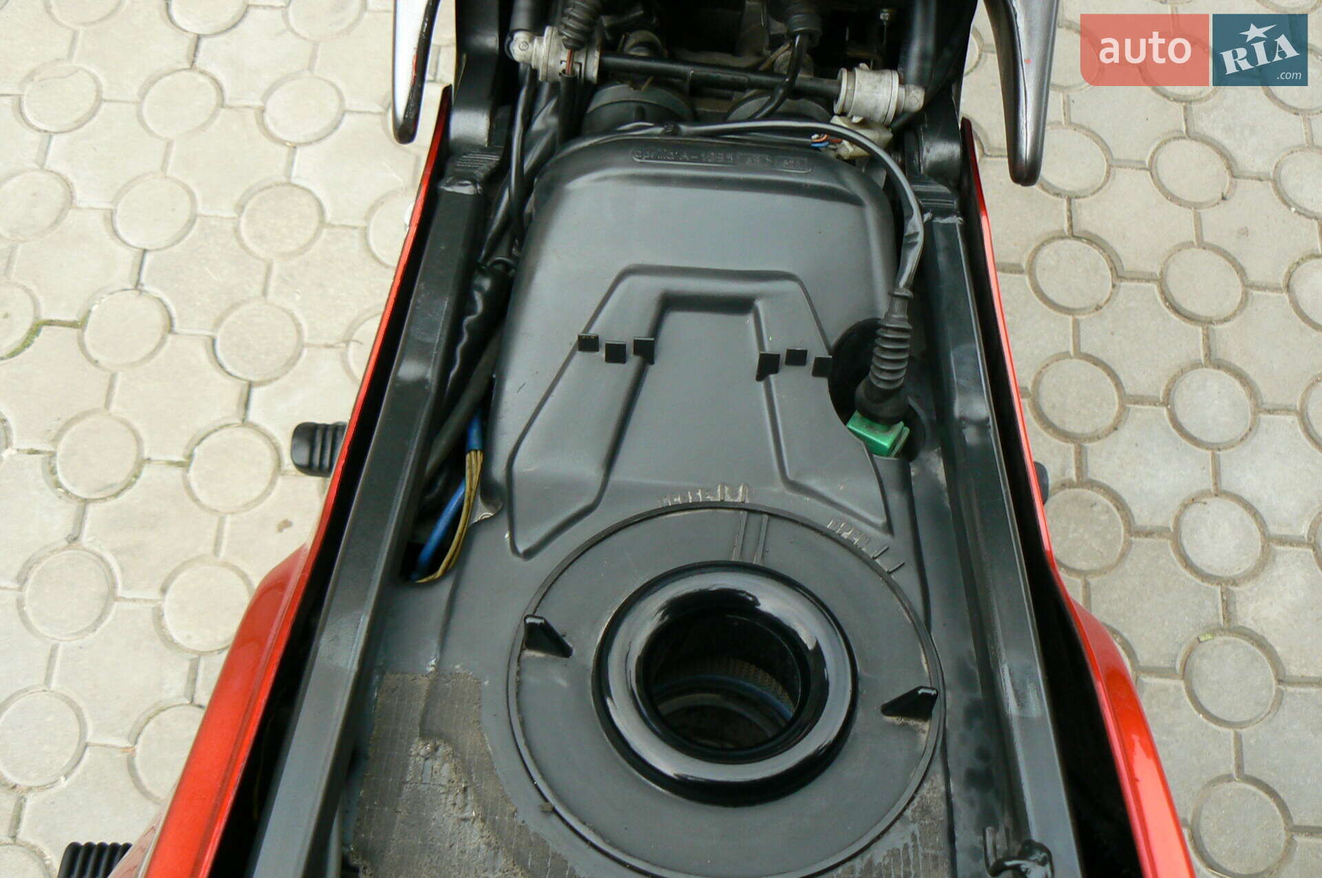 Aprilia Pegaso 650 2001 VIN ZD4RW00001S000070 фото оголошення 40 з 47