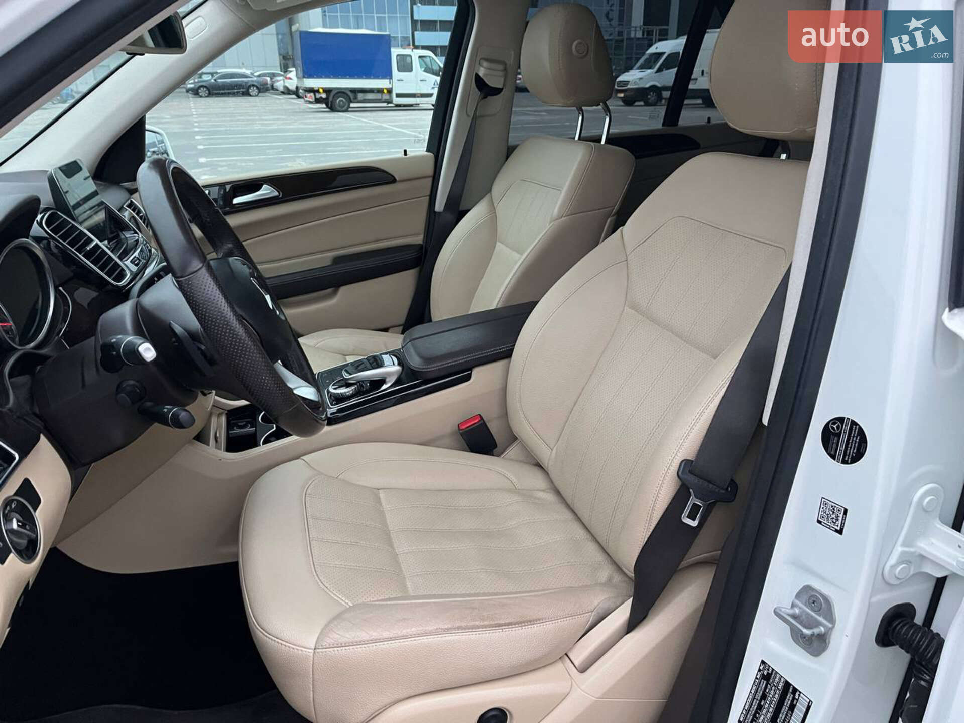 Mercedes-Benz GLE-Class 2017 VIN 4JGDA5HB2HA964649 фото оголошення 4 з 23