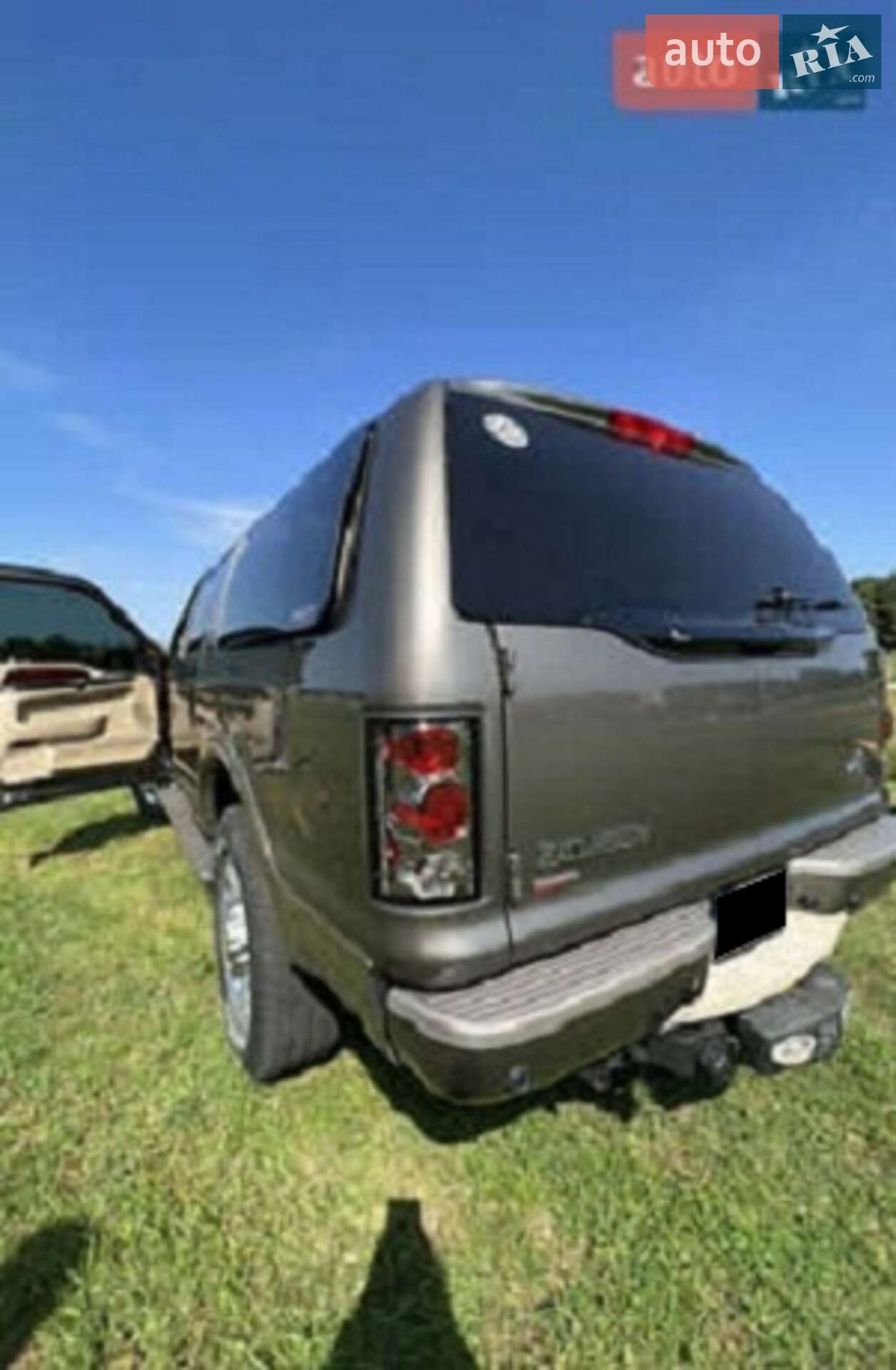 Ford Excursion 2004 VIN 1FMNU44P75EA57682 фото оголошення 6 з 28