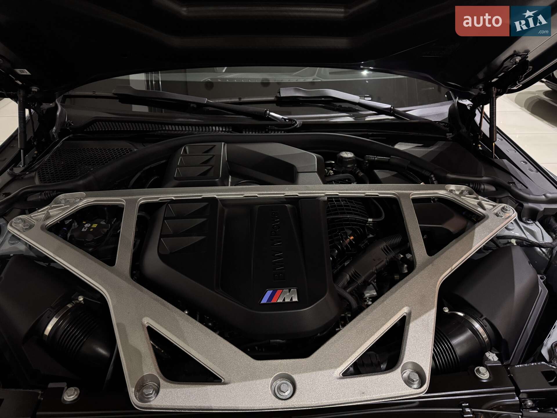 BMW M4 2025 VIN WBS41HK040CU93831 фото оголошення 21 з 181