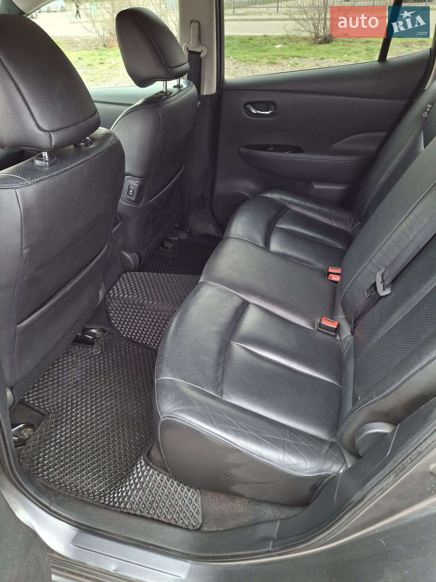 Nissan Leaf 2014 VIN SJNFAAZE0U6009393 фото оголошення 2 з 11