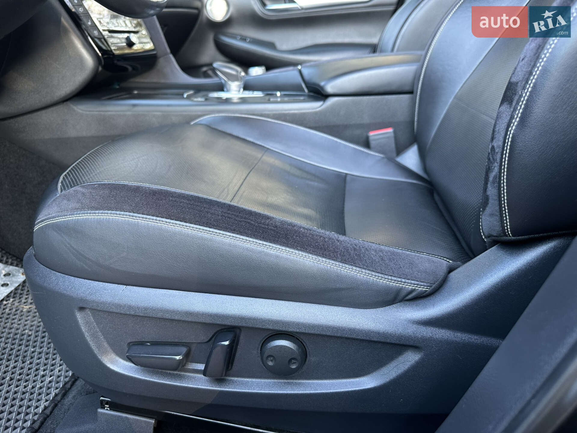 Infiniti QX50 2018 VIN 3PCAJ5M19KF120014 фото оголошення 26 з 46