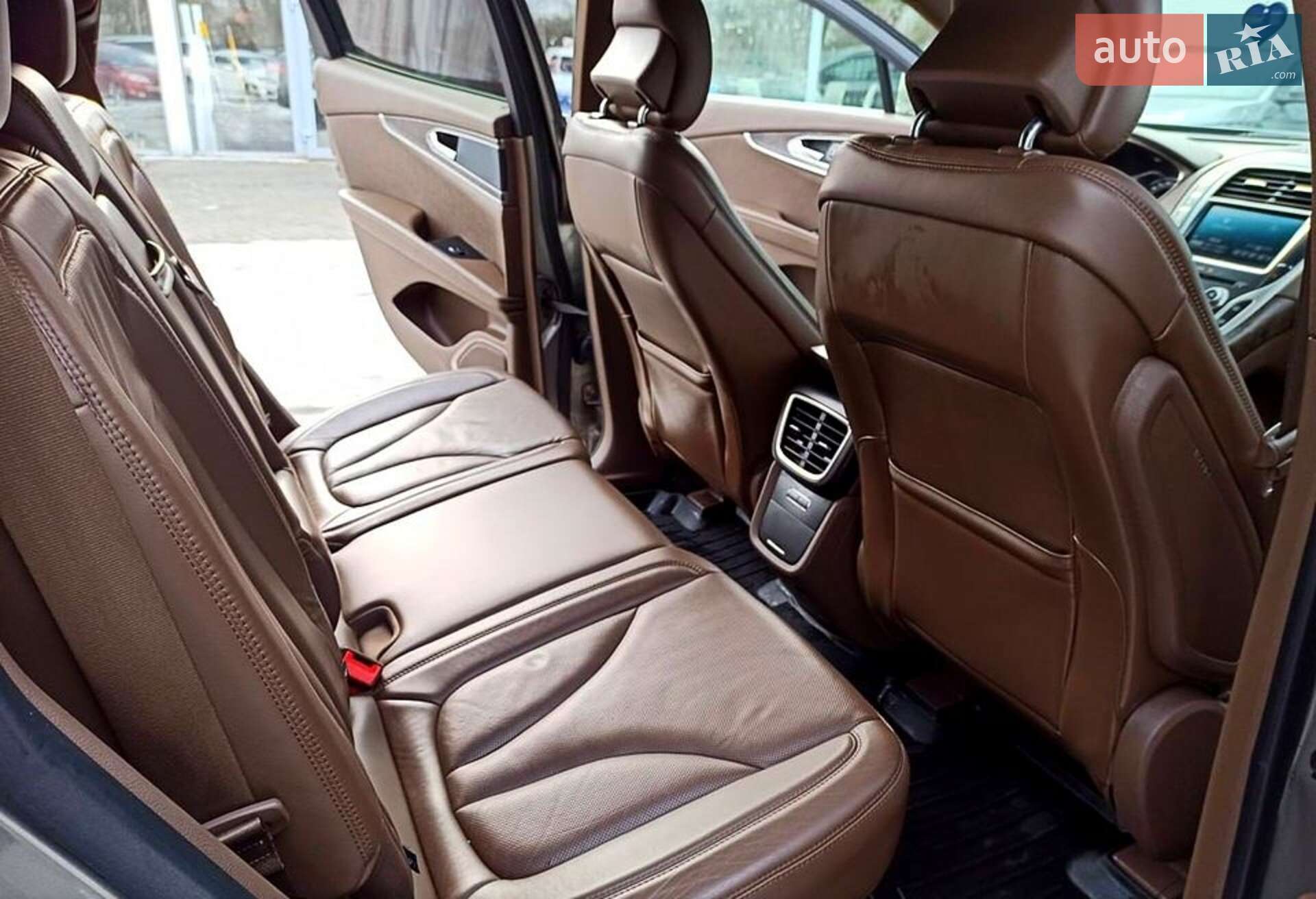 Lincoln MKX 2015 VIN 2LMTJ8LP7GBL44984 фото оголошення 12 з 13