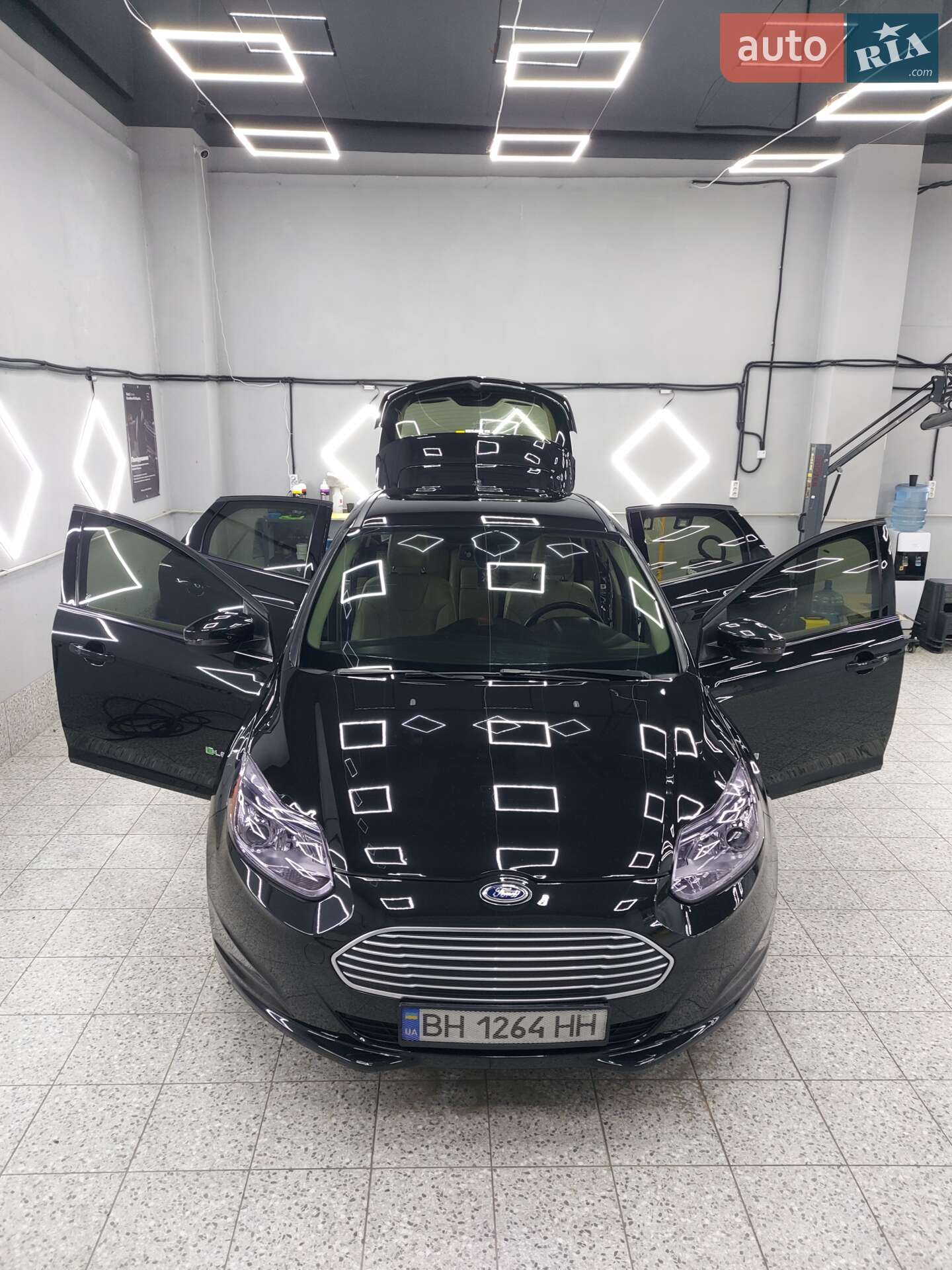 Ford Focus 2012 VIN 1FAHP3R4XCL441911 фото оголошення 2 з 7