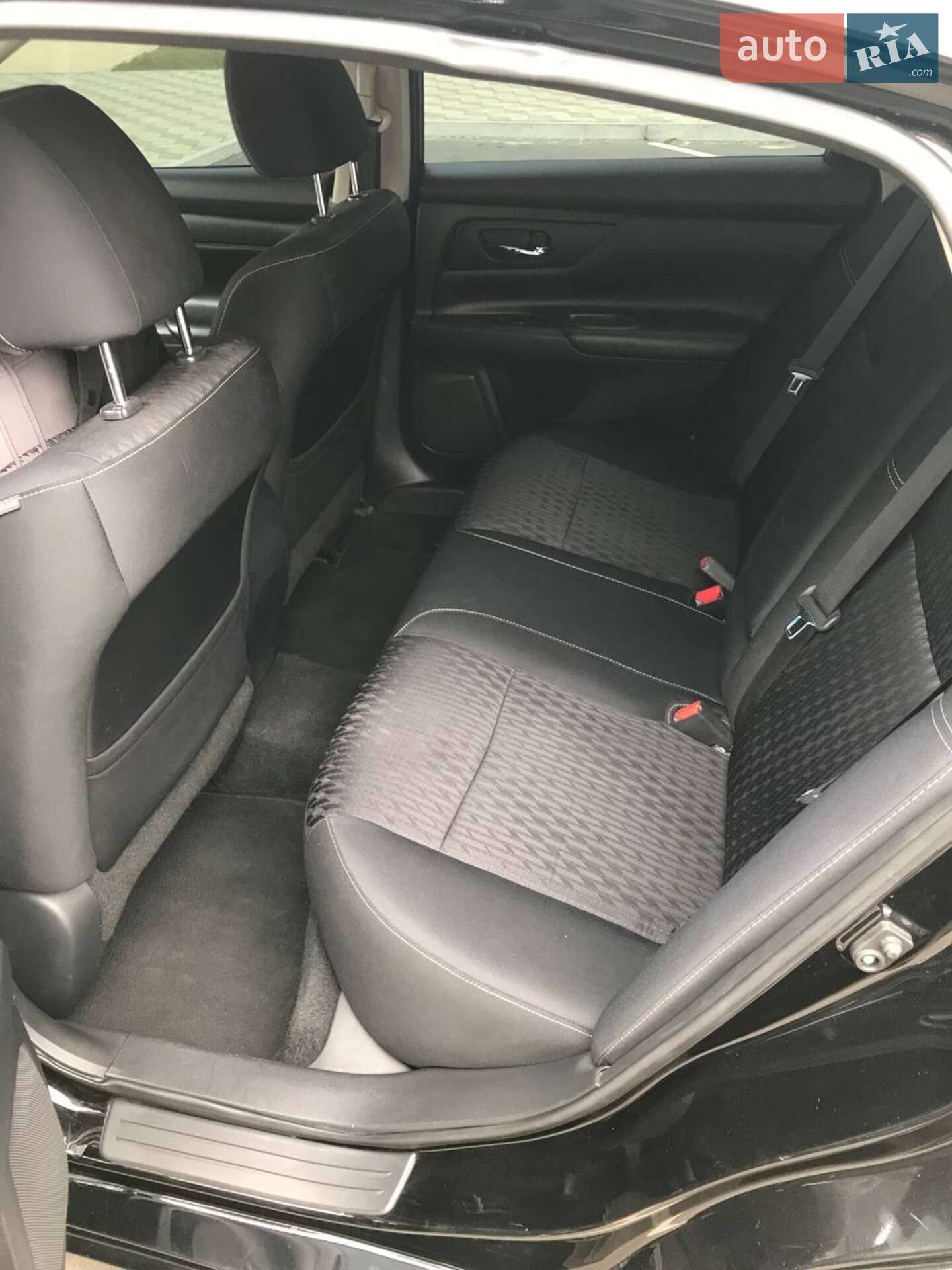 Nissan Altima 2017 VIN 1N4AL3AP3HN361526 фото оголошення 7 з 10
