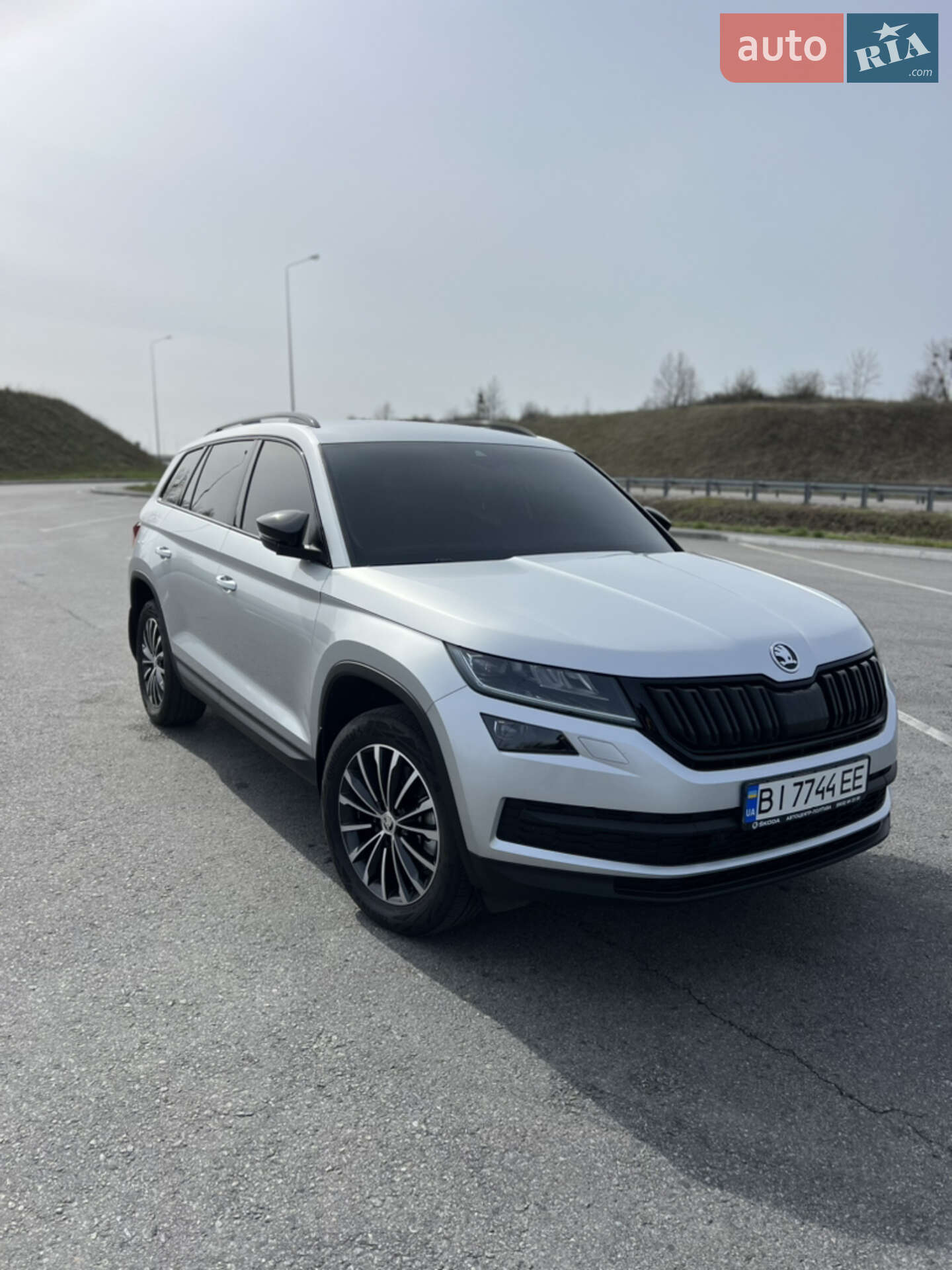 Skoda Kodiaq 2019 VIN TMBLK7NS7K8044625 фото оголошення 3 з 95