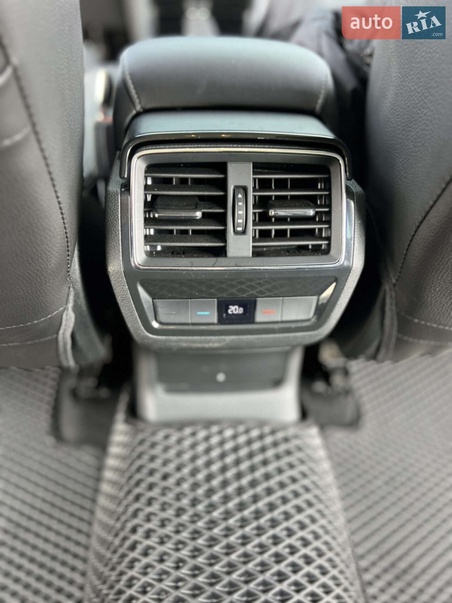 Skoda Kodiaq 2019 VIN TMBLK7NS7K8044625 фото оголошення 68 з 95