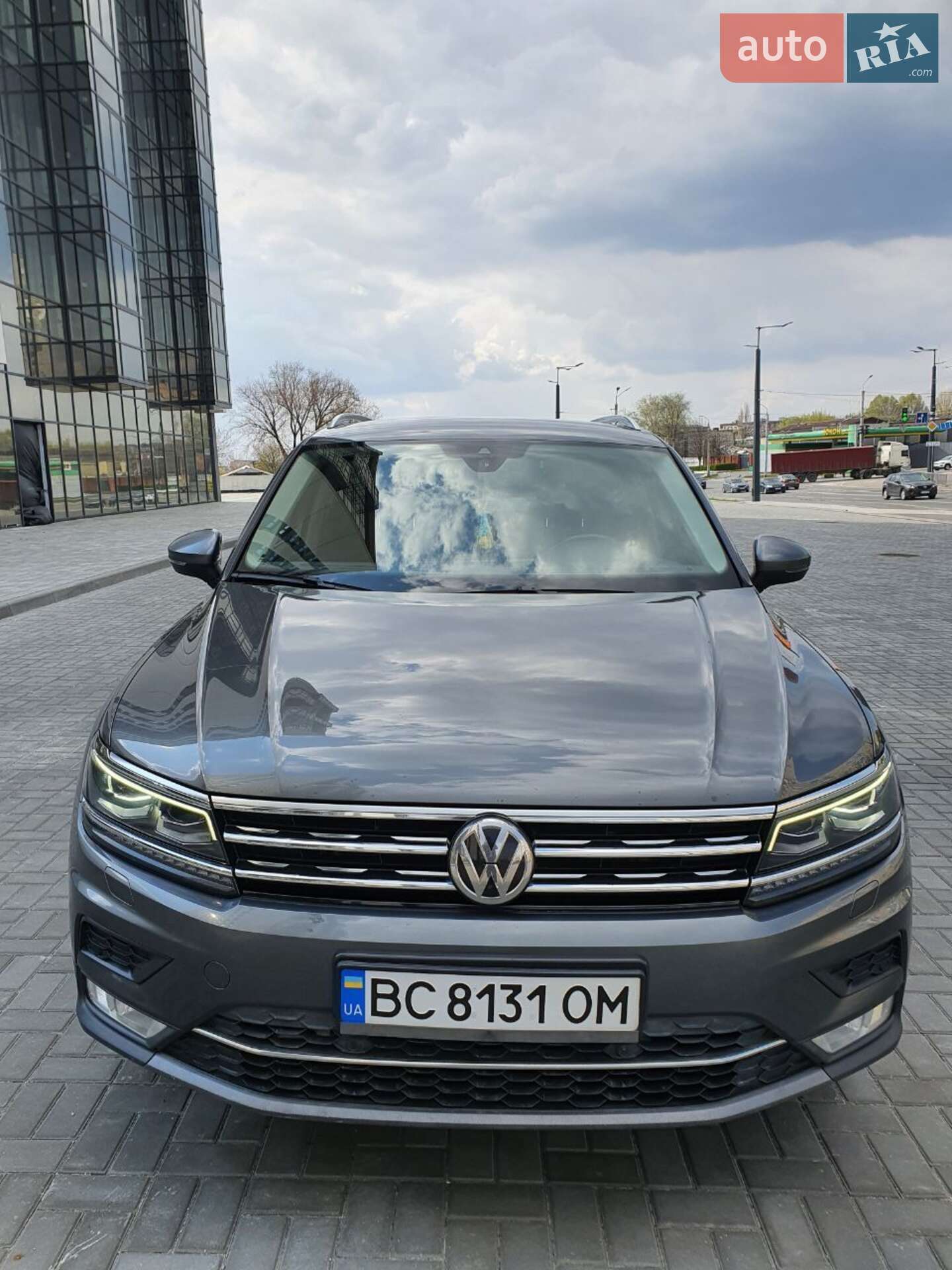 Volkswagen Tiguan 2017 VIN WVGZZZ5NZHW922880 фото оголошення 9 з 53