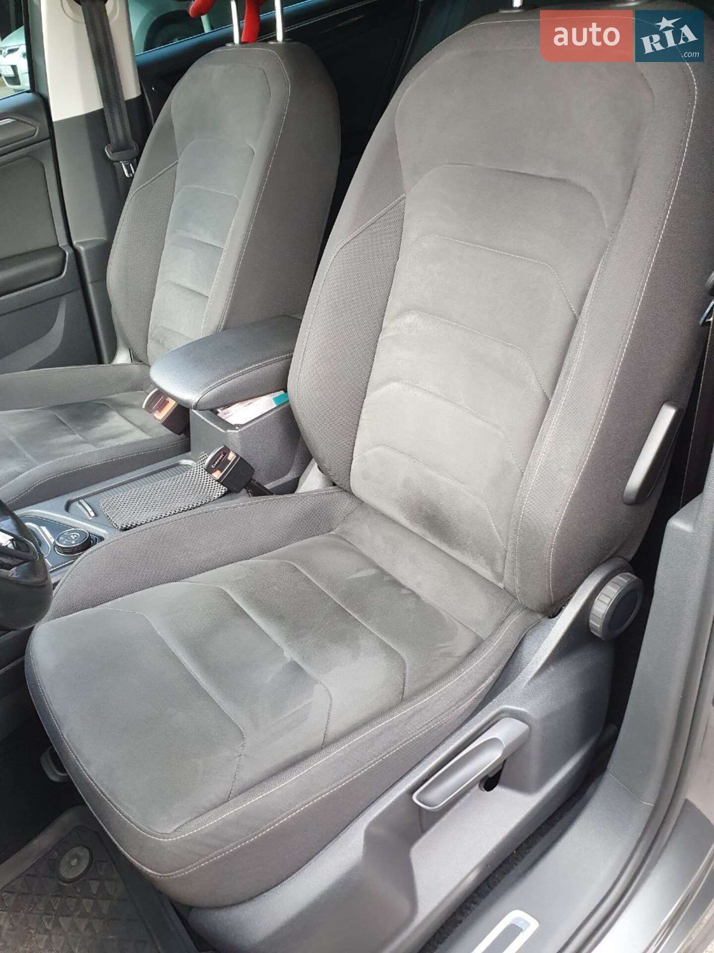 Volkswagen Tiguan 2017 VIN WVGZZZ5NZHW922880 фото оголошення 40 з 53