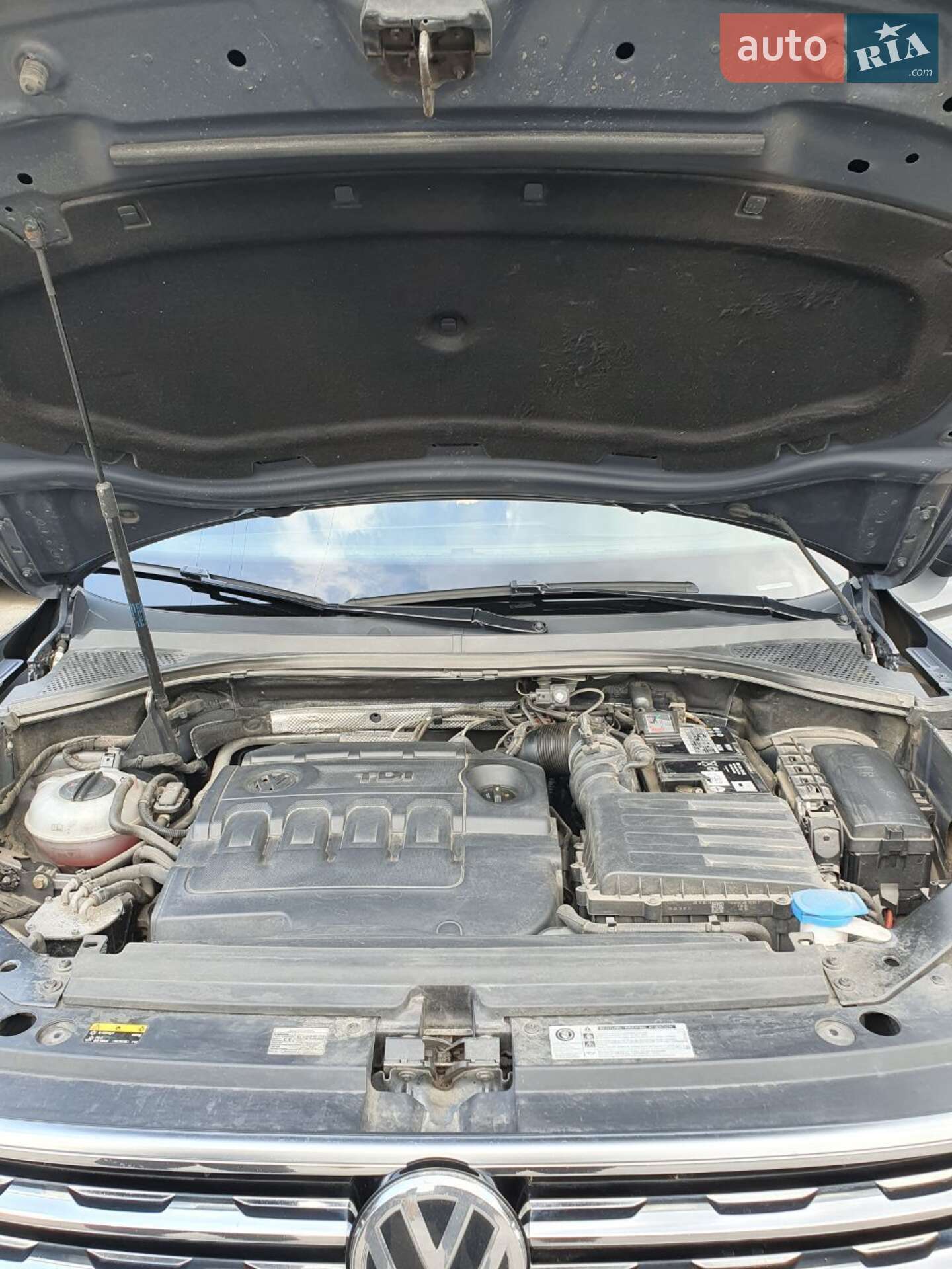 Volkswagen Tiguan 2017 VIN WVGZZZ5NZHW922880 фото оголошення 47 з 53