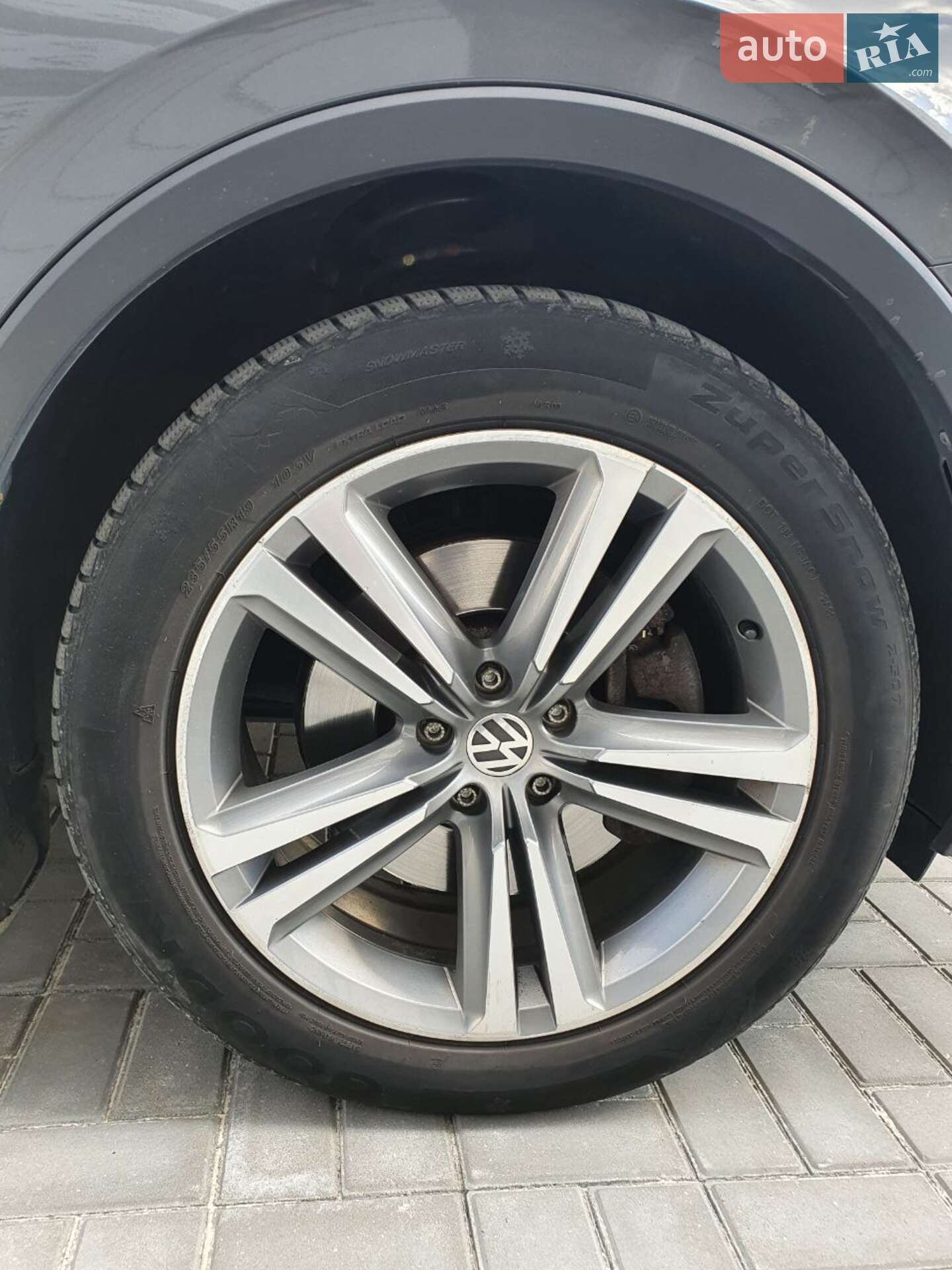 Volkswagen Tiguan 2017 VIN WVGZZZ5NZHW922880 фото оголошення 49 з 53