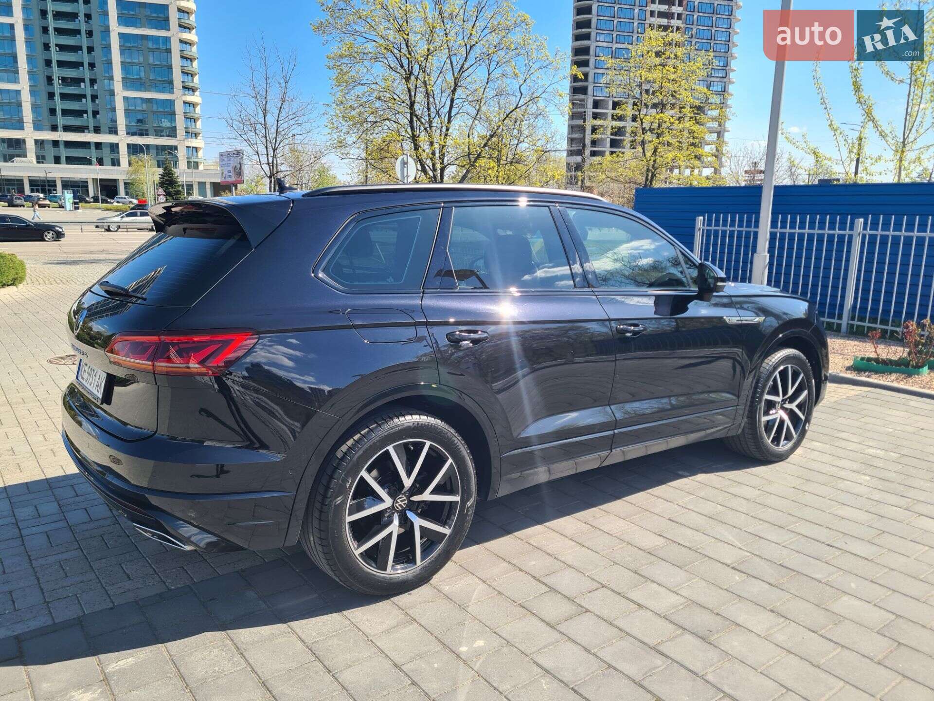 Volkswagen Touareg 2020 VIN WVGZZZCRZMD007181 фото оголошення 4 з 24