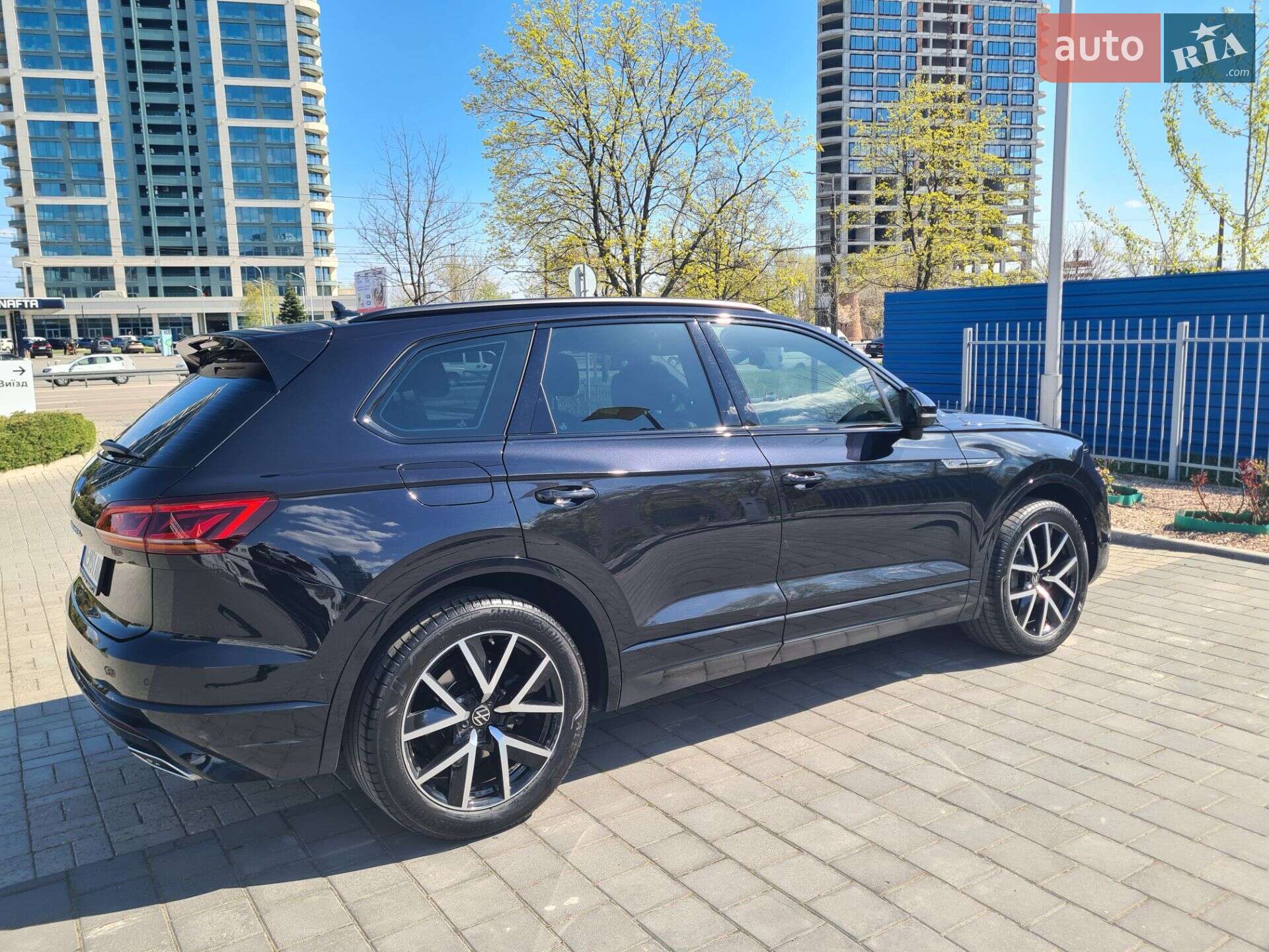 Volkswagen Touareg 2020 VIN WVGZZZCRZMD007181 фото оголошення 8 з 24