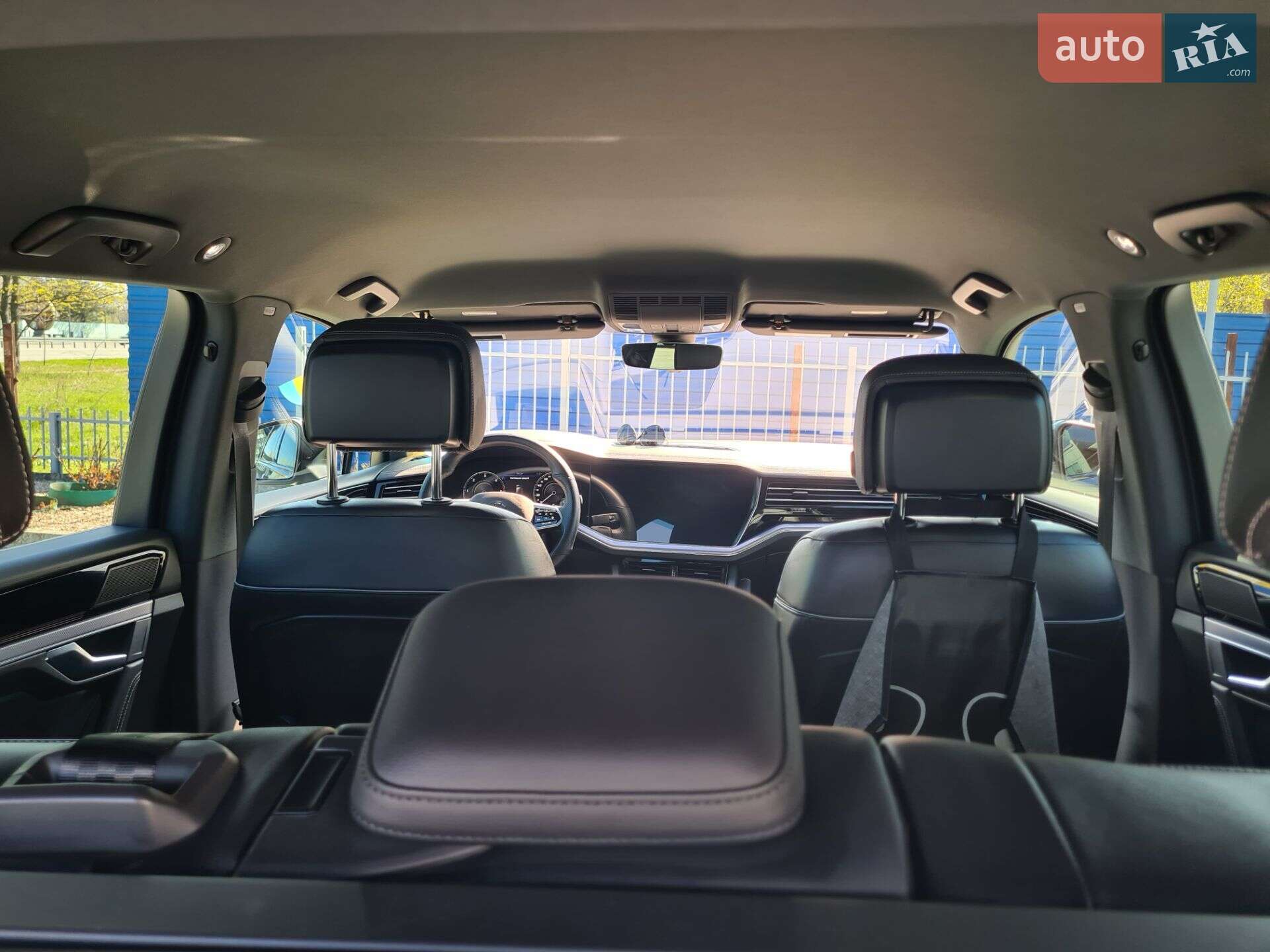 Volkswagen Touareg 2020 VIN WVGZZZCRZMD007181 фото оголошення 17 з 24