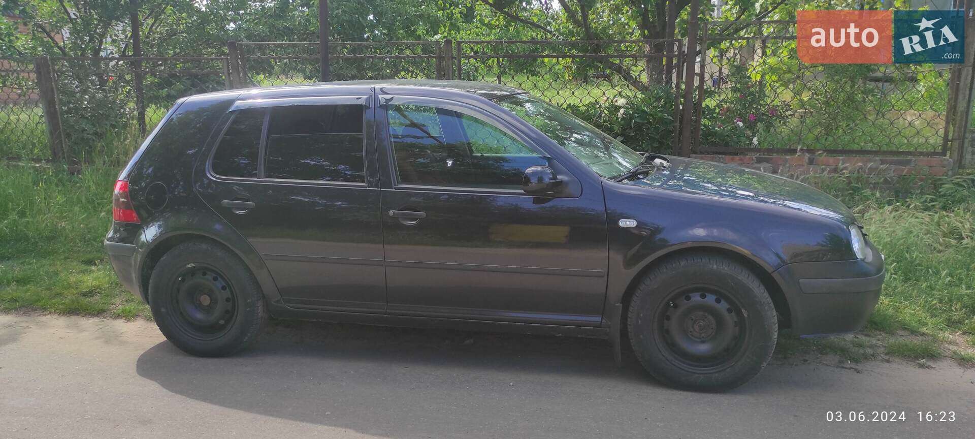 Volkswagen Golf 2001 VIN WVWZZZ1JZ1U124945 фото оголошення 26 з 26