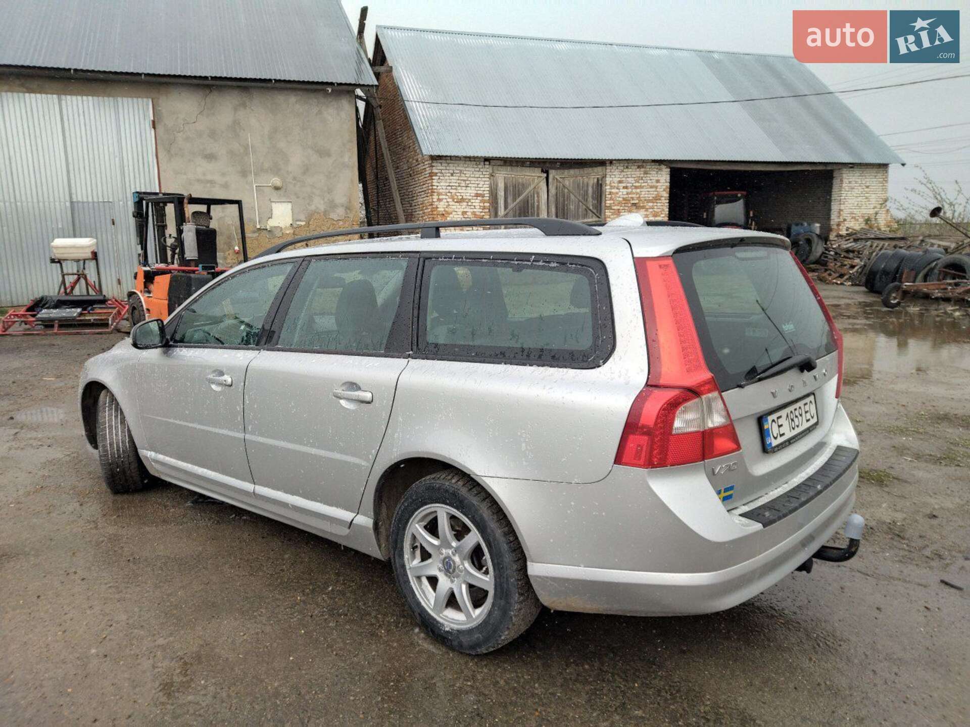Volvo V70 2011 VIN YV1BW84A1C1219353 фото оголошення 2 з 5