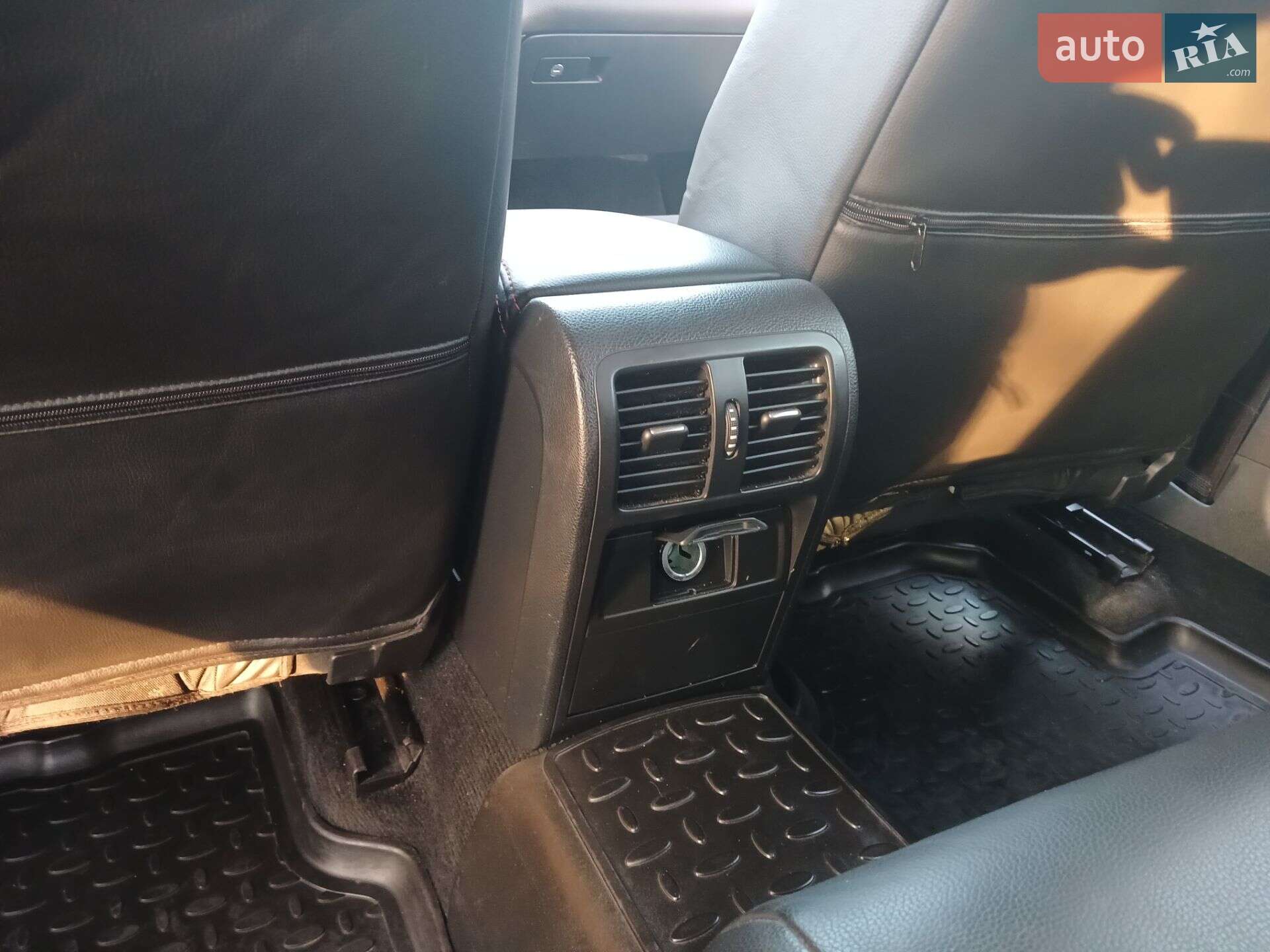 Volkswagen Passat 2011 VIN WVWZZZ3CZBE395743 фото оголошення 23 з 33