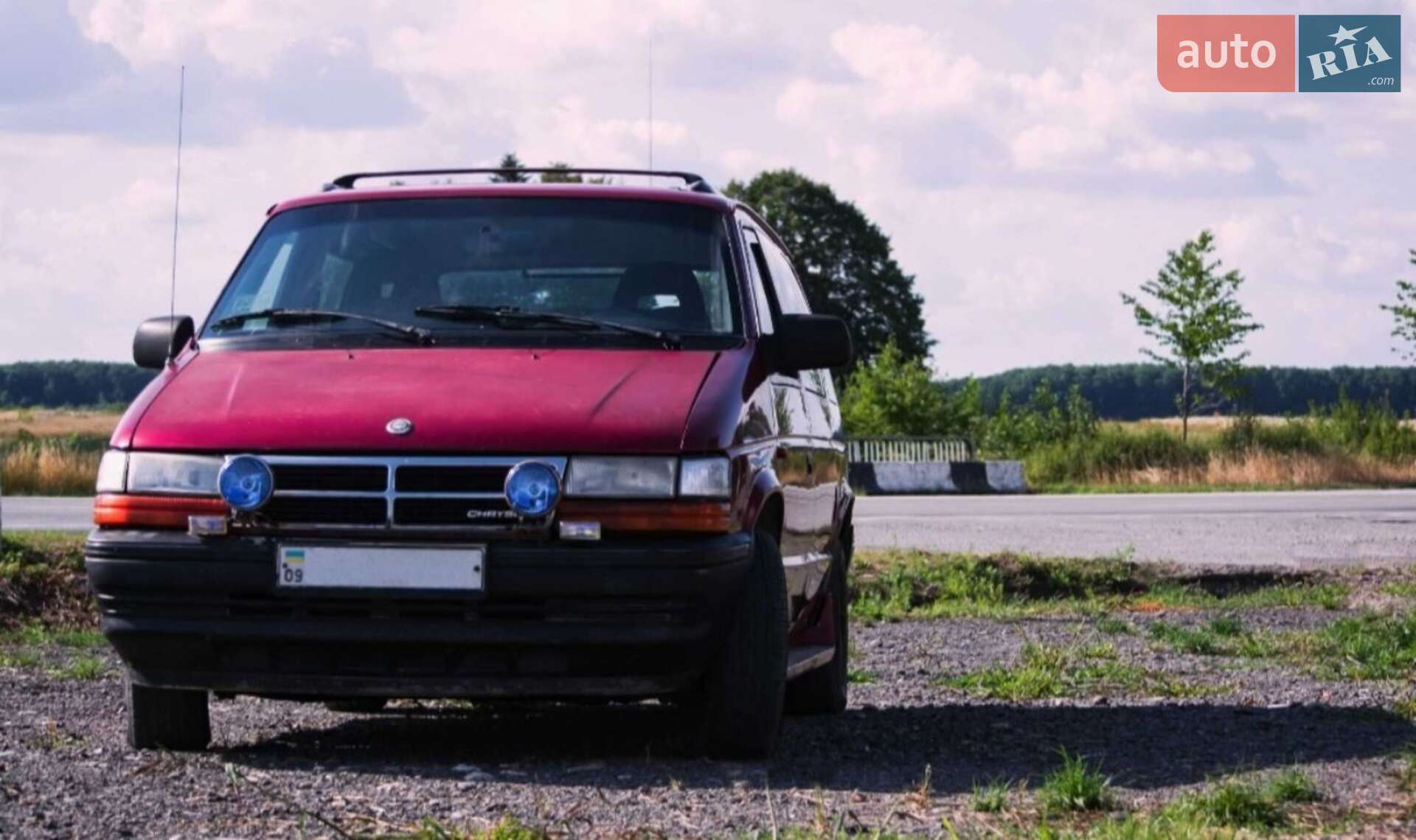 Chrysler Grand Voyager 1994 VIN 1C4GHN5M0RU513996 фото оголошення 7 з 7
