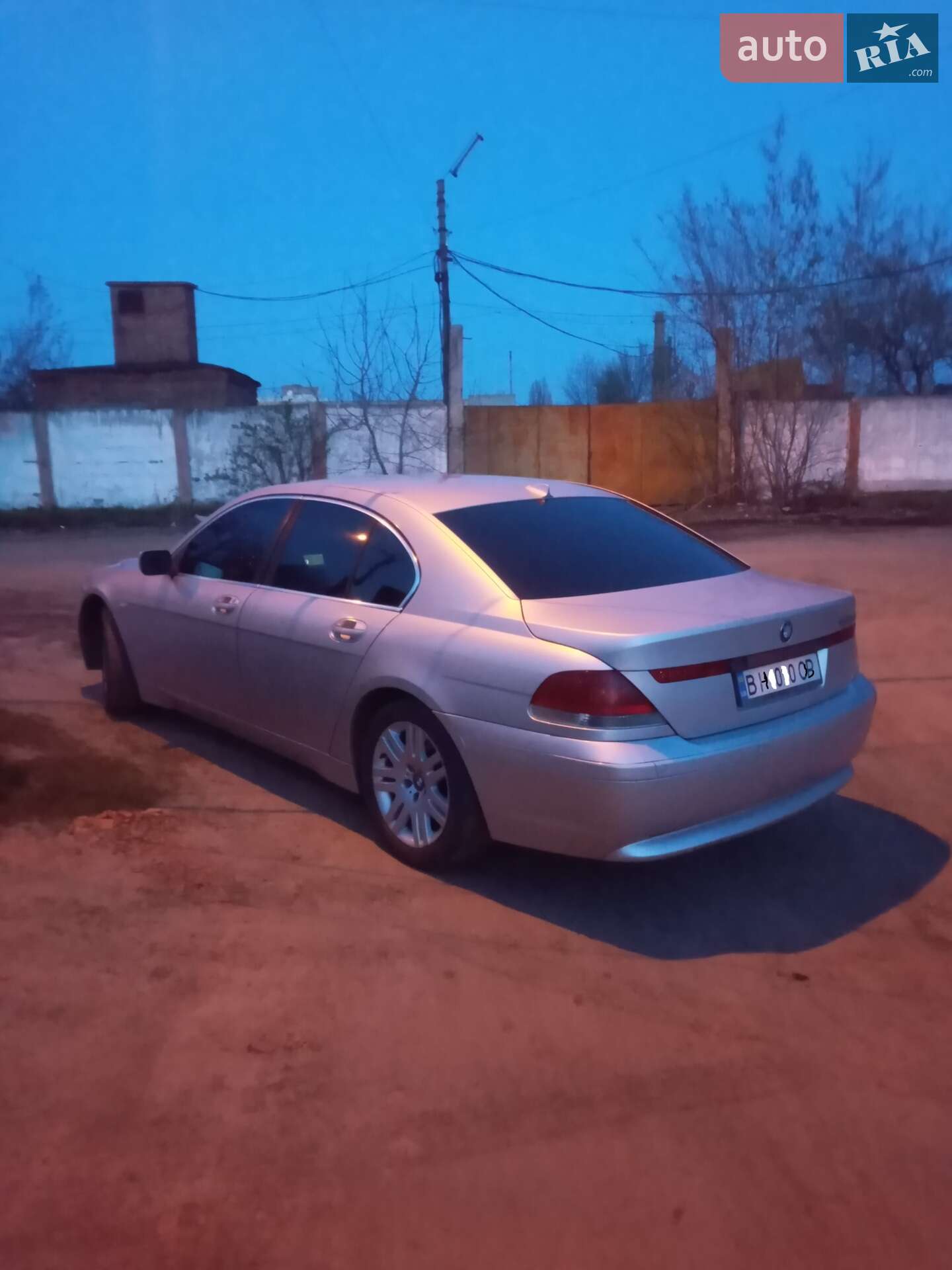 BMW 7 Series 2004 VIN WBAGM11111DR11111 фото оголошення 4 з 14