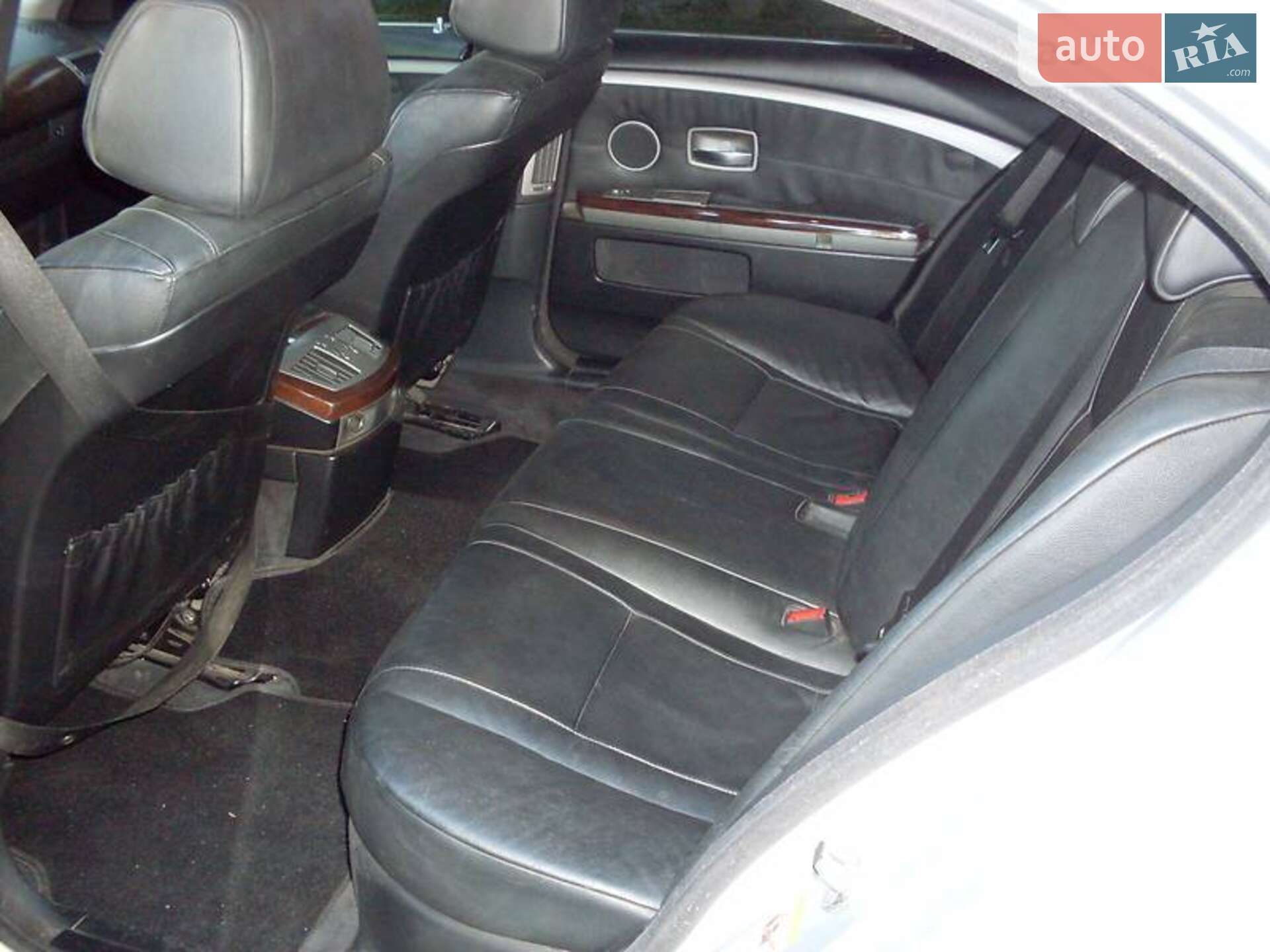 BMW 7 Series 2004 VIN WBAGM11111DR11111 фото оголошення 11 з 14