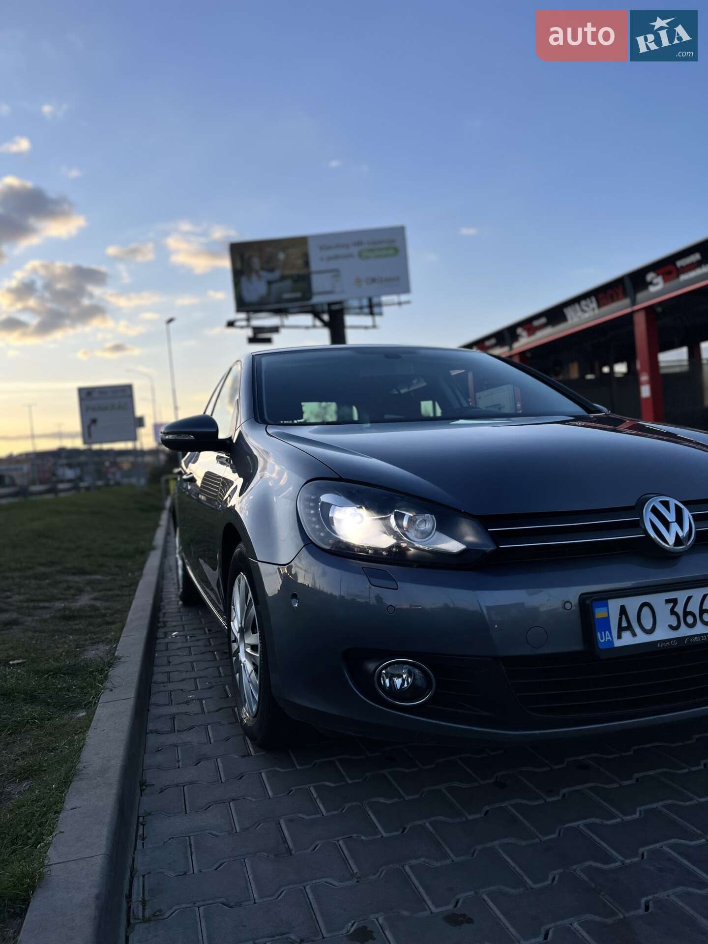 Volkswagen Golf 2011 VIN WVWZZZ1KZBP152823 фото оголошення 3 з 16