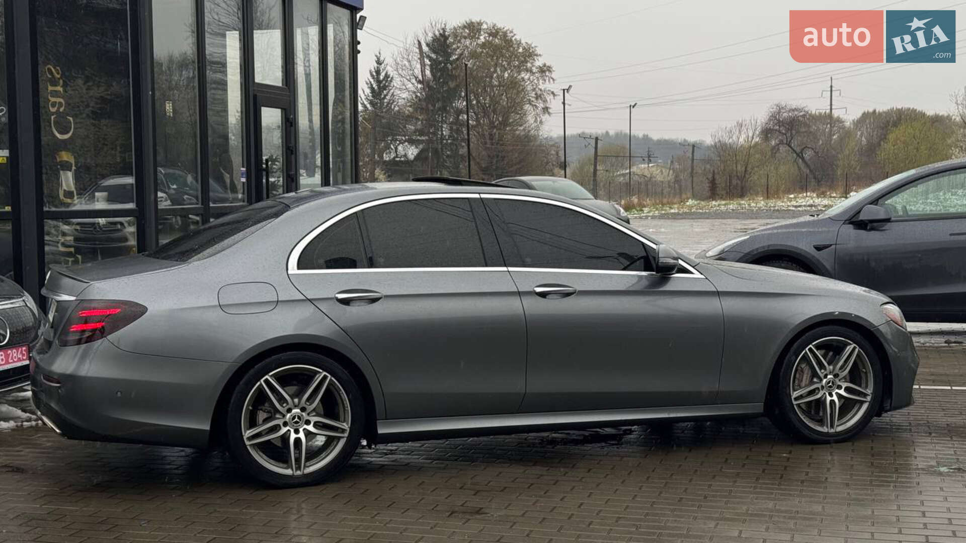 Mercedes-Benz E-Class 2017 VIN WDDZF4JB8JA331973 фото оголошення 2 з 20