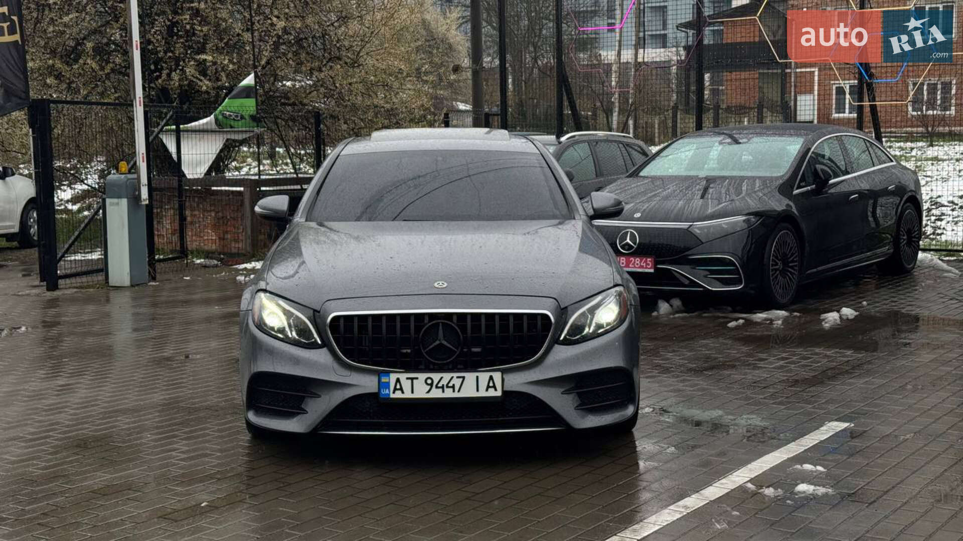 Mercedes-Benz E-Class 2017 VIN WDDZF4JB8JA331973 фото оголошення 9 з 20