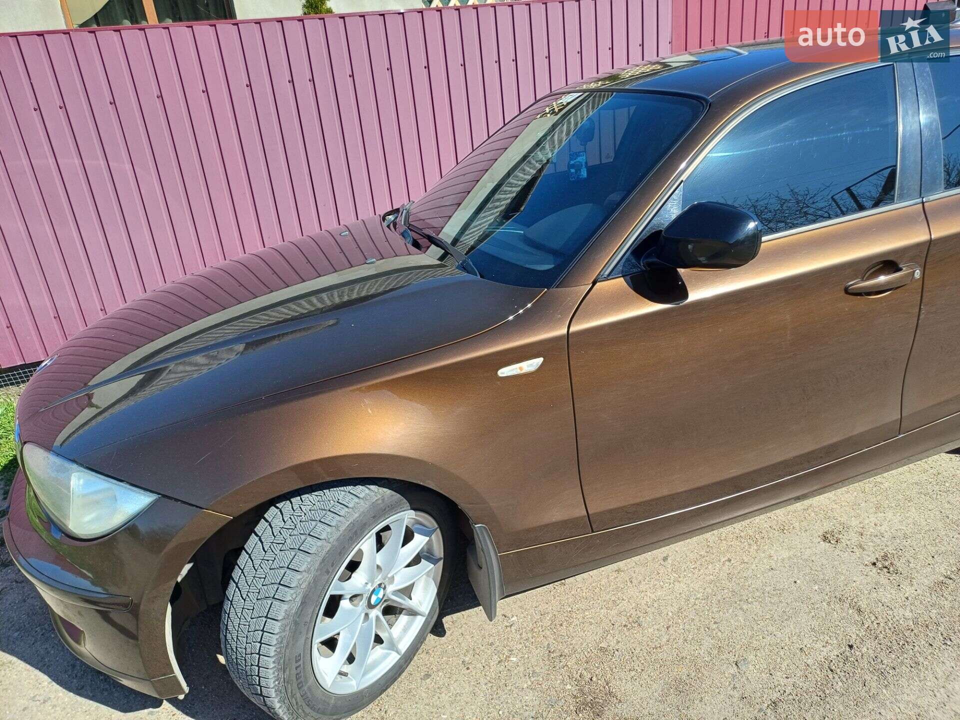 BMW 1 Series 2010 VIN WBAUD71040P446380 фото оголошення 12 з 13