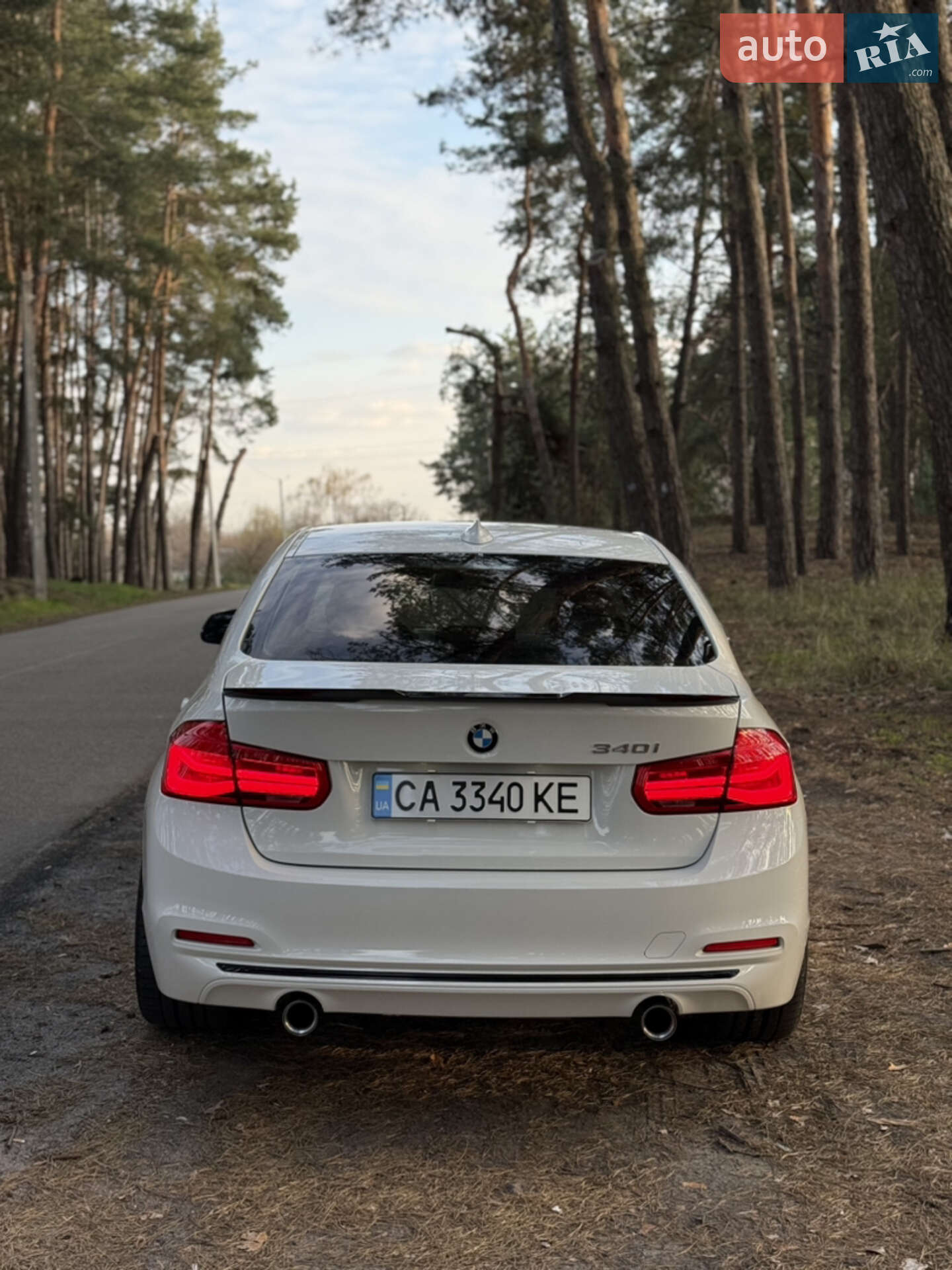BMW 3 Series 2017 VIN WBA8B3C33HK777659 фото оголошення 9 з 16