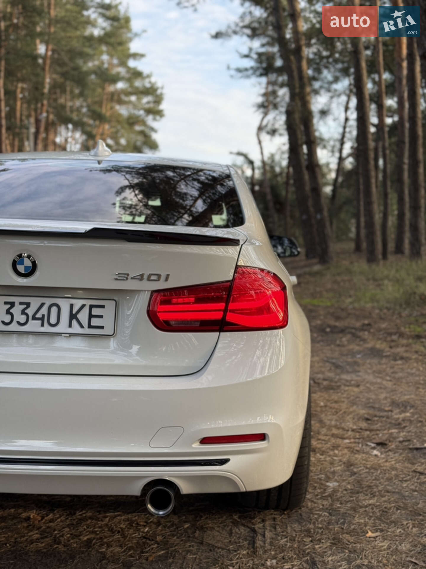 BMW 3 Series 2017 VIN WBA8B3C33HK777659 фото оголошення 10 з 16