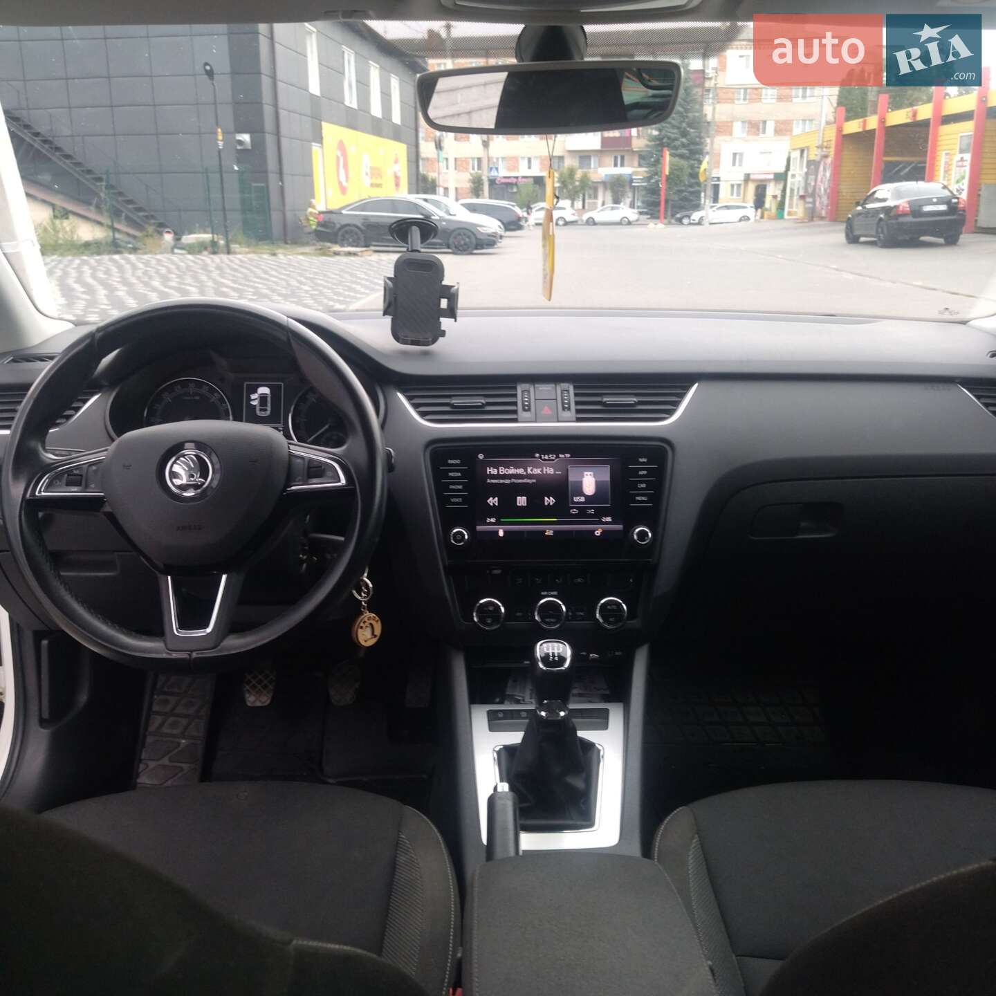 Skoda Octavia 2017 VIN TMBJG9NE4J0120748 фото оголошення 8 з 10