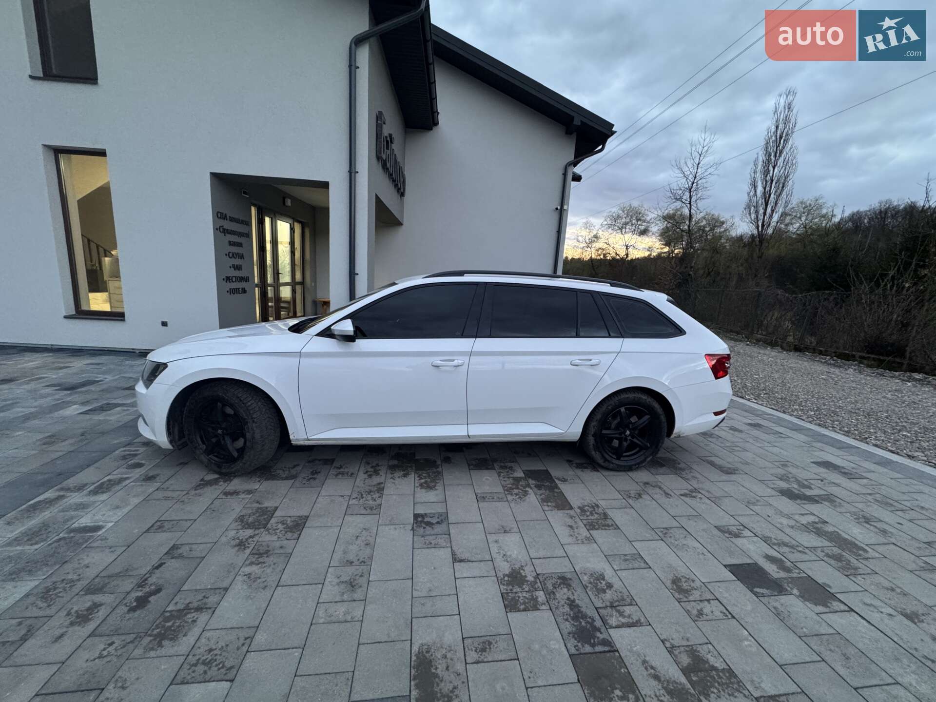 Skoda Superb 2019 VIN TMBJH9NP2K7043238 фото оголошення 5 з 10