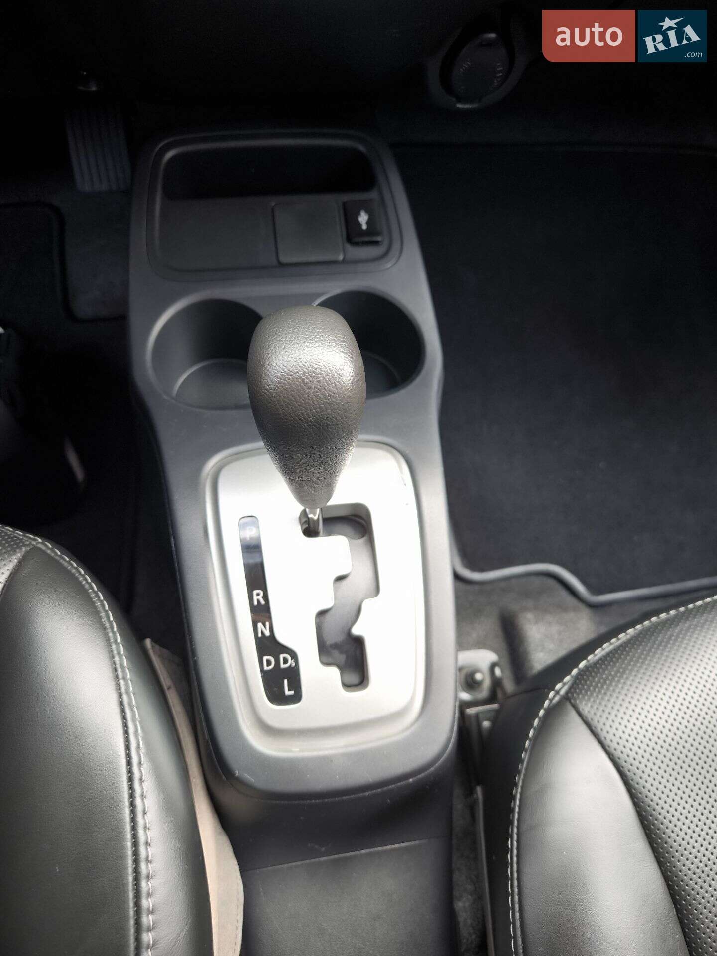Mitsubishi Mirage 2018 VIN ML32F3FJ2JHF15521 фото оголошення 13 з 18