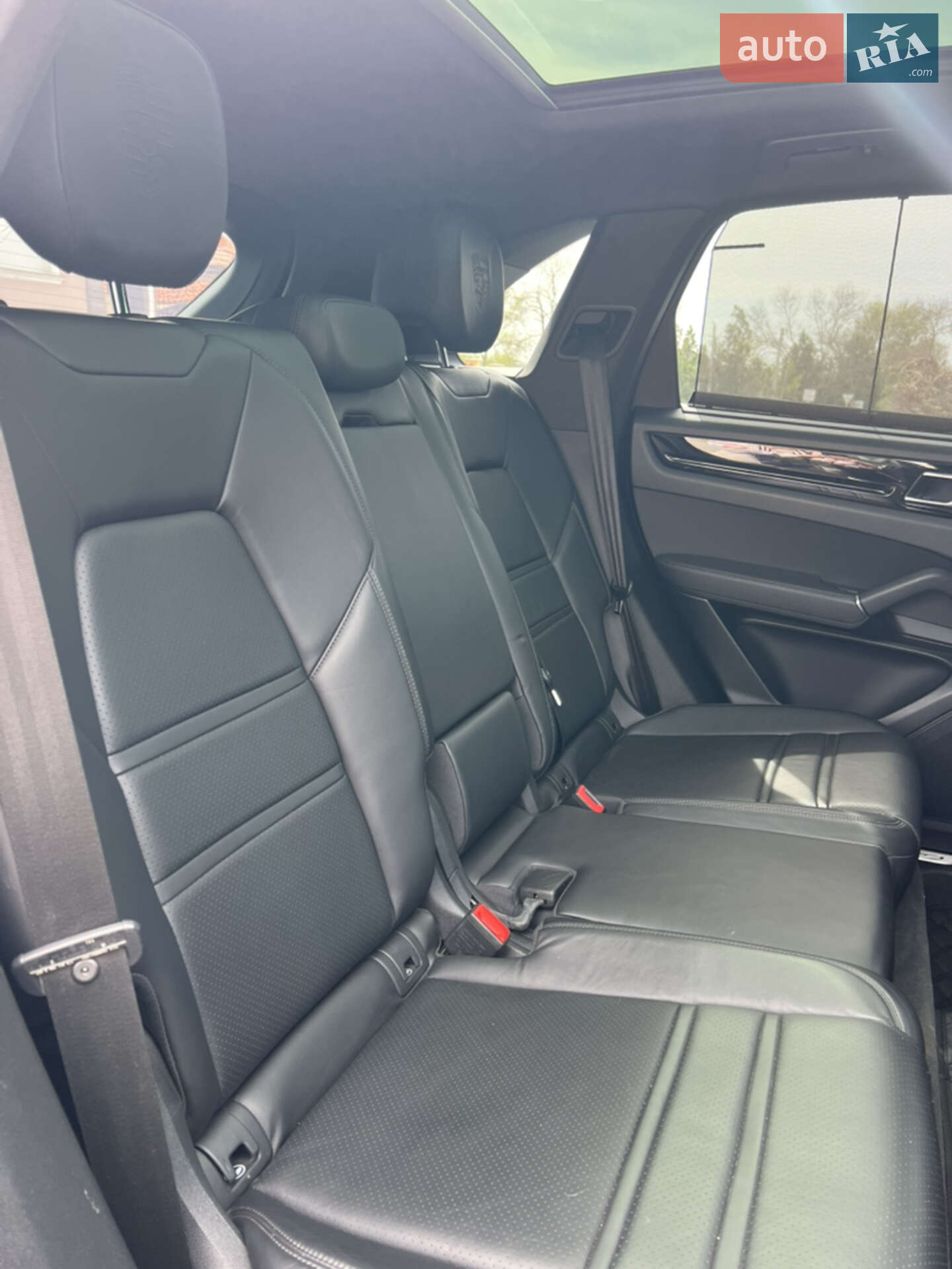 Porsche Cayenne 2020 VIN WP1AA2AYXLDA10094 фото оголошення 7 з 8