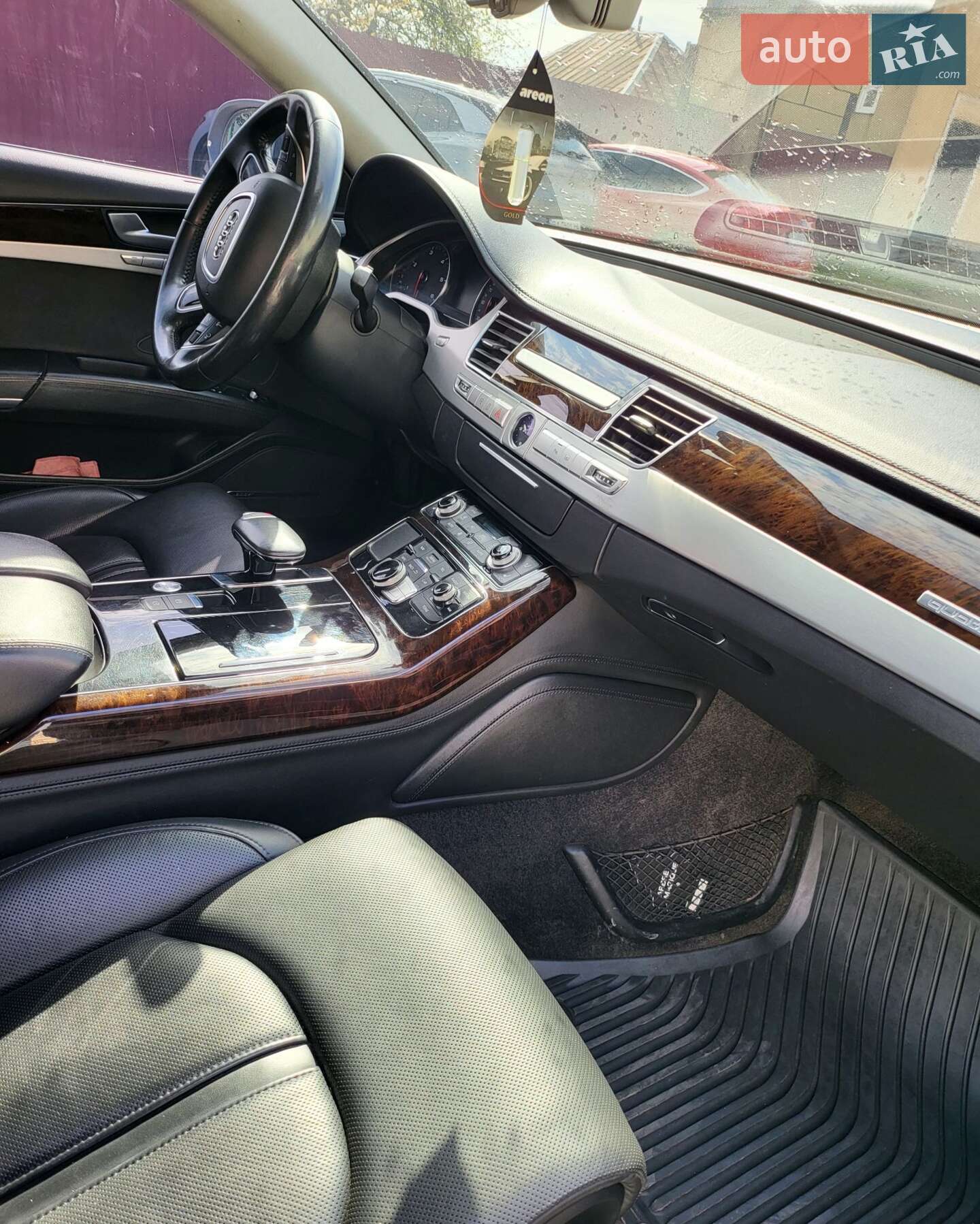 Audi A8 2012 VIN WAUZZZ4H7DN004389 фото оголошення 7 з 19