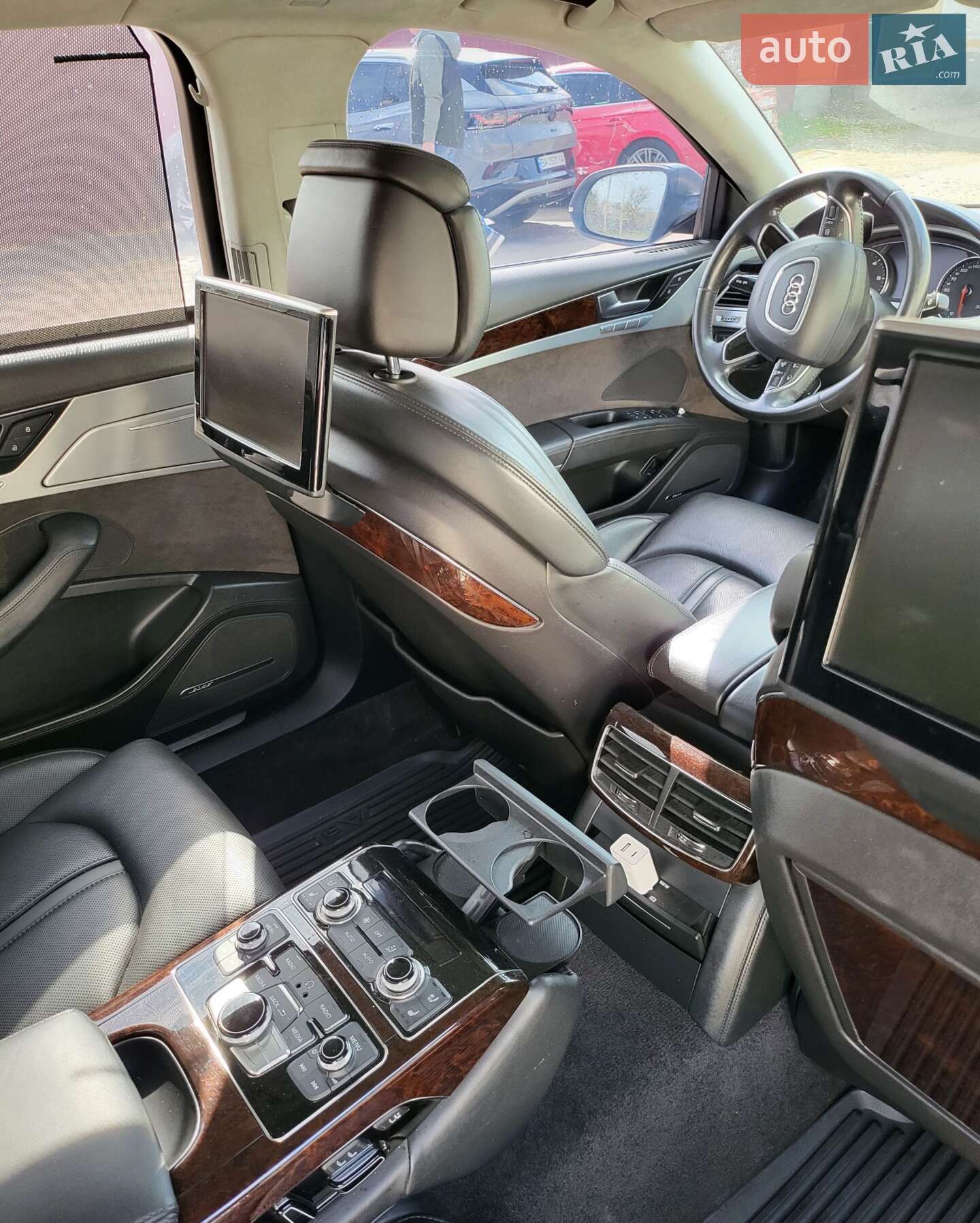 Audi A8 2012 VIN WAUZZZ4H7DN004389 фото оголошення 11 з 19