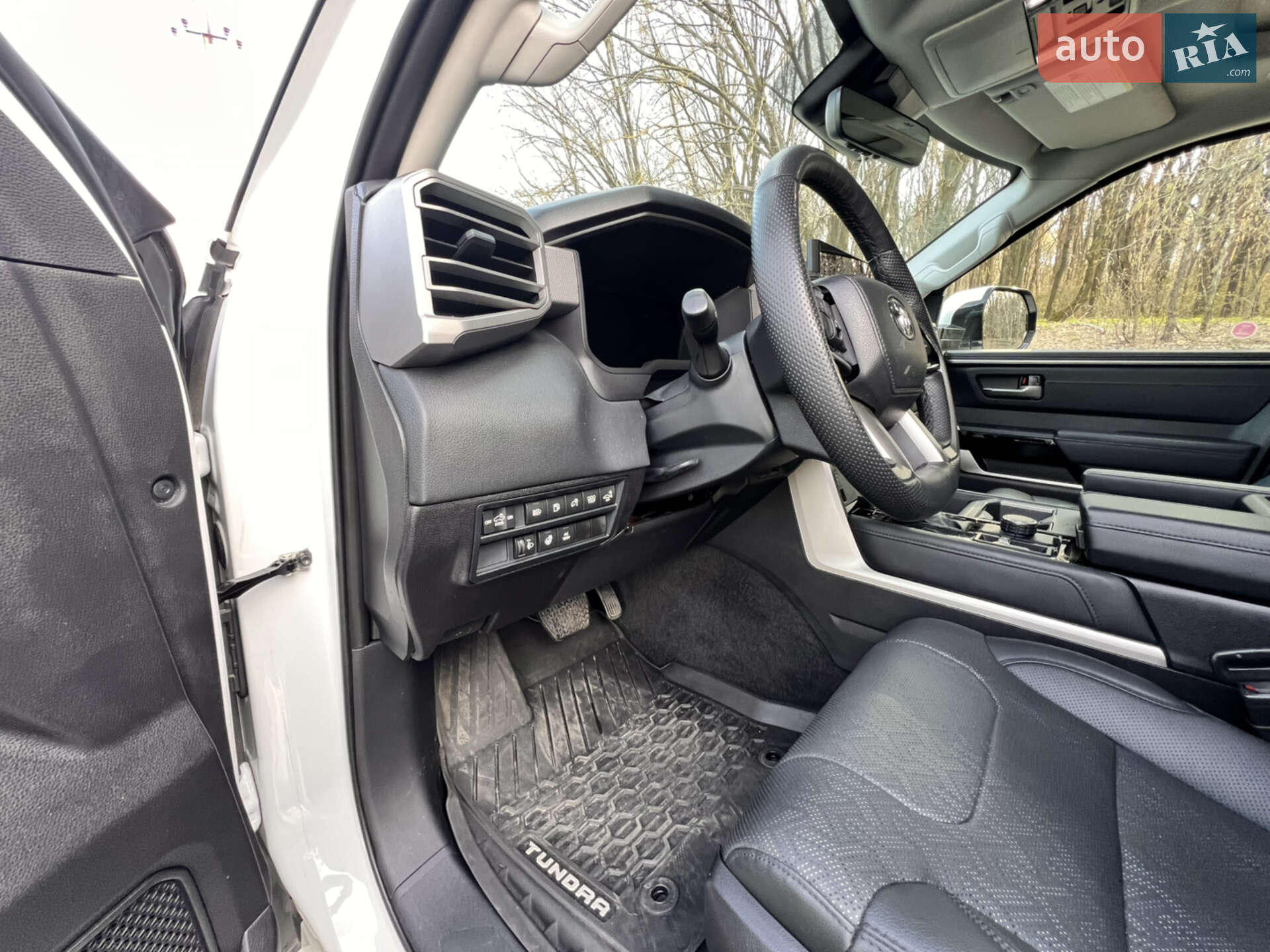 Toyota Tundra 2022 VIN 5TFJC5EC3PX002189 фото оголошення 19 з 57