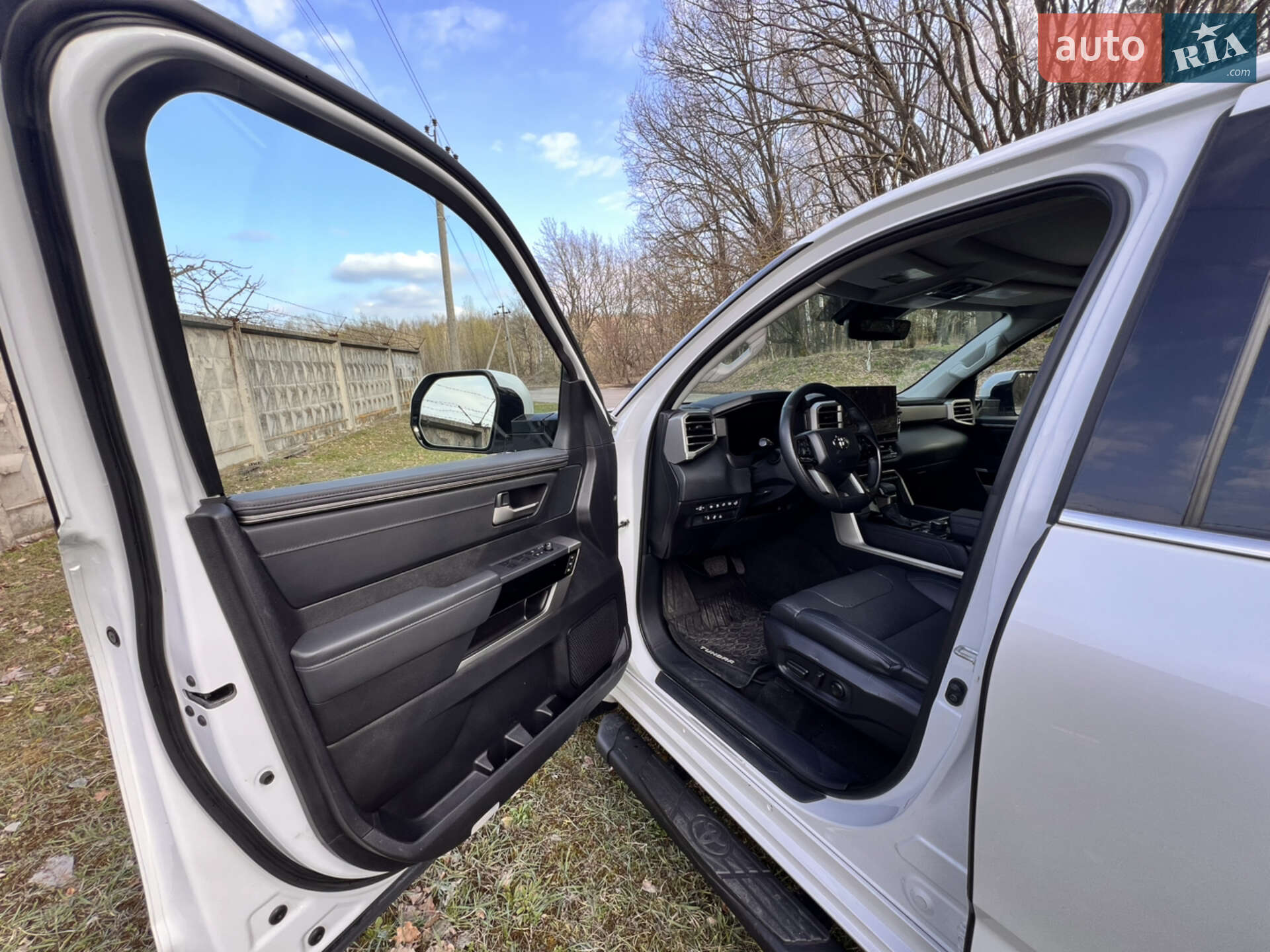 Toyota Tundra 2022 VIN 5TFJC5EC3PX002189 фото оголошення 20 з 57