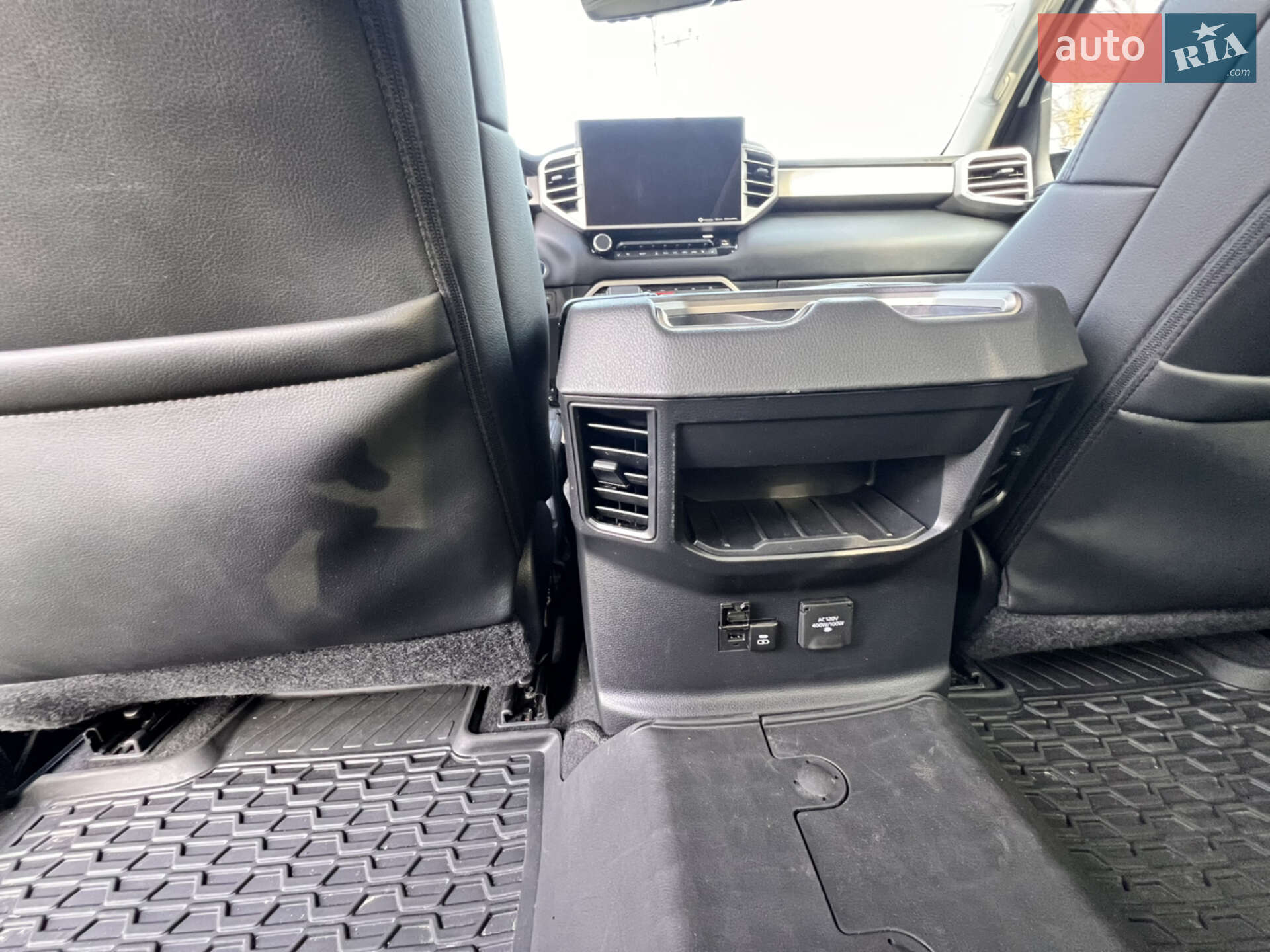 Toyota Tundra 2022 VIN 5TFJC5EC3PX002189 фото оголошення 30 з 57