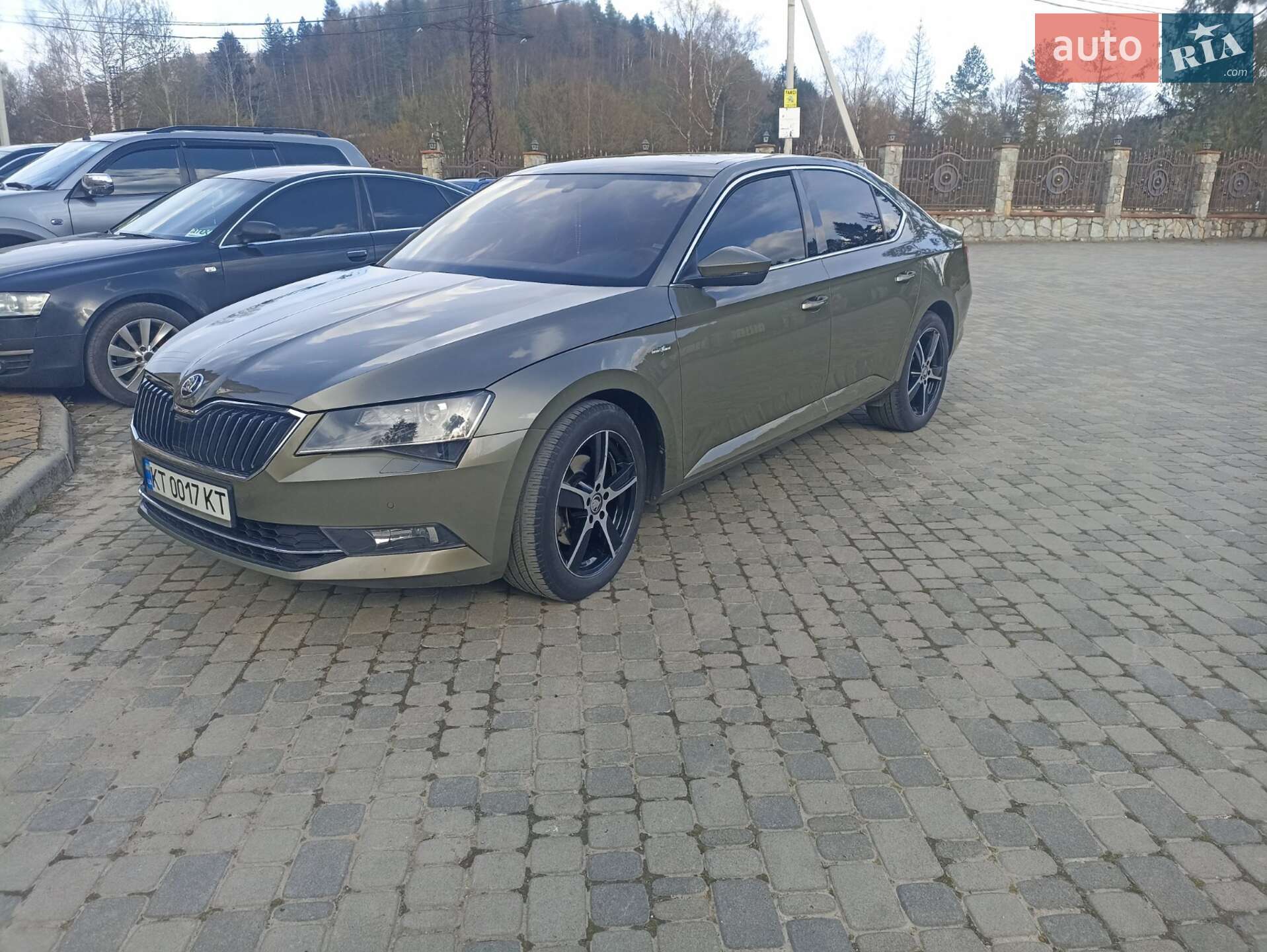 Skoda Superb 2016 VIN TMBAH7NP8H7006448 фото оголошення 2 з 15