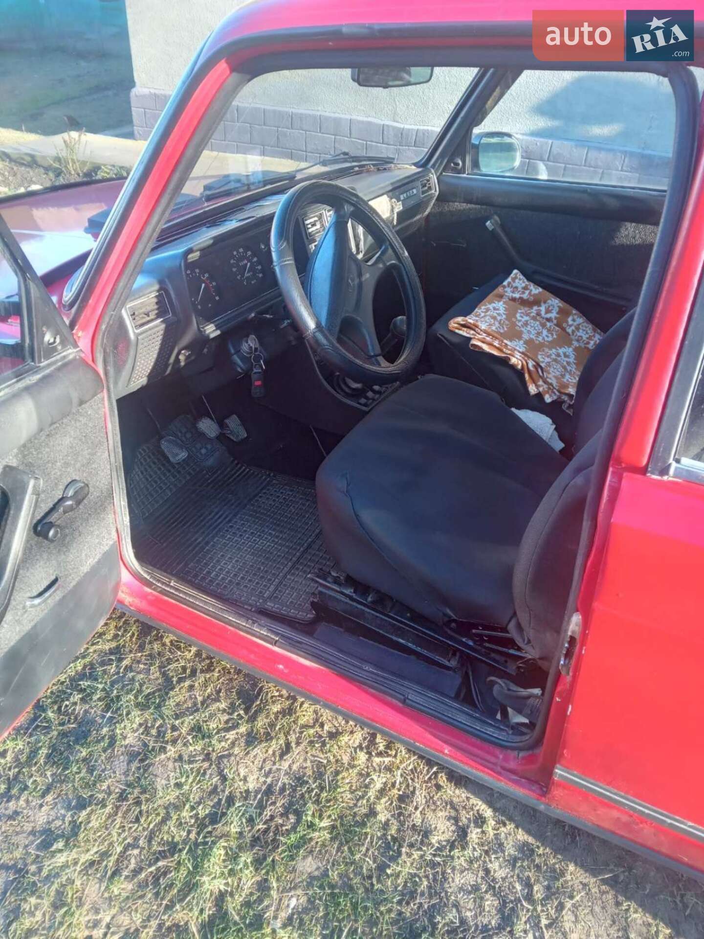 ВАЗ / Lada 2107 1993 VIN XTA210700P0787088 фото оголошення 4 з 6
