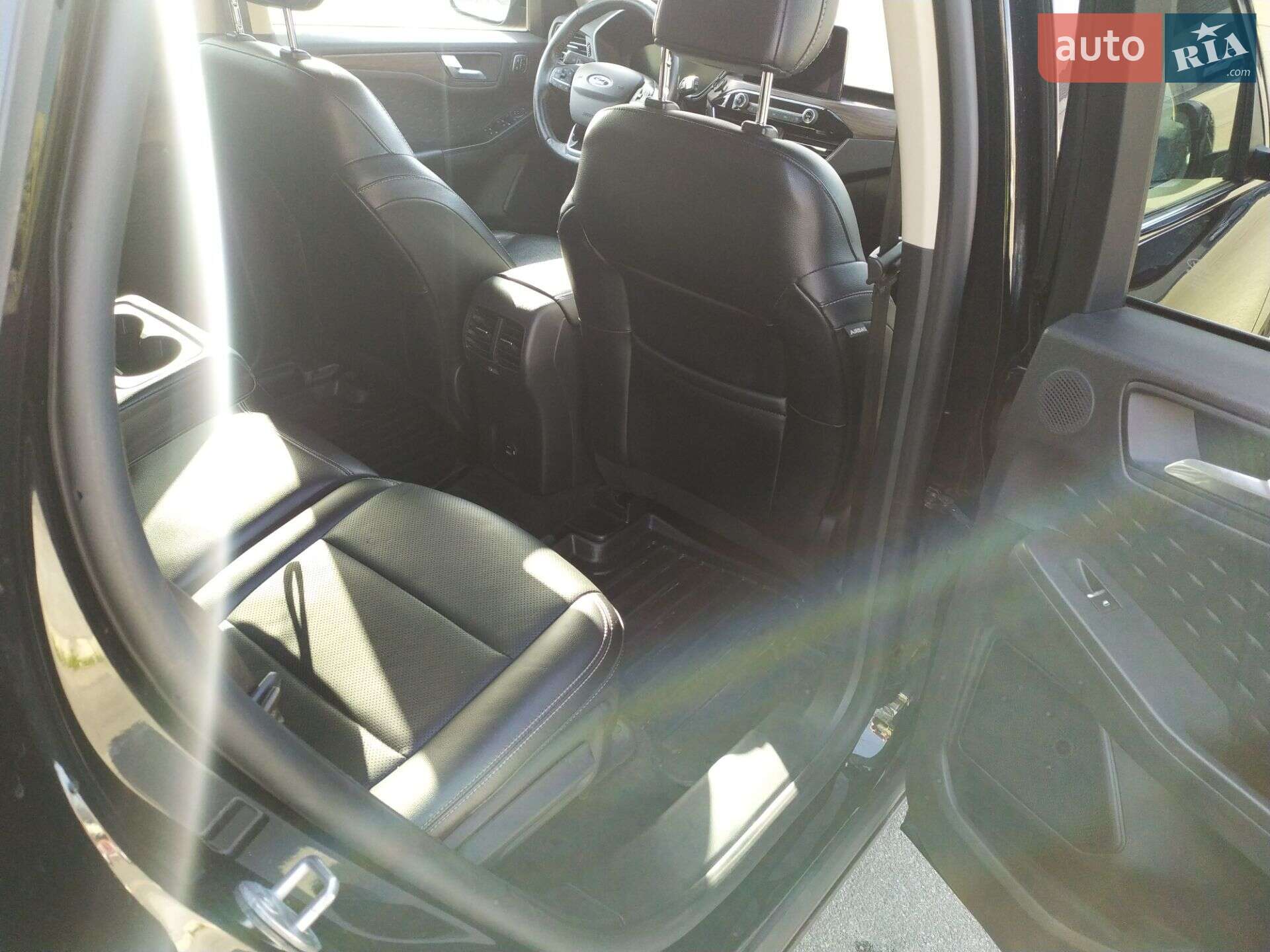 Ford Escape 2020 VIN 1FMCU9DZ2LUB26545 фото оголошення 16 з 96