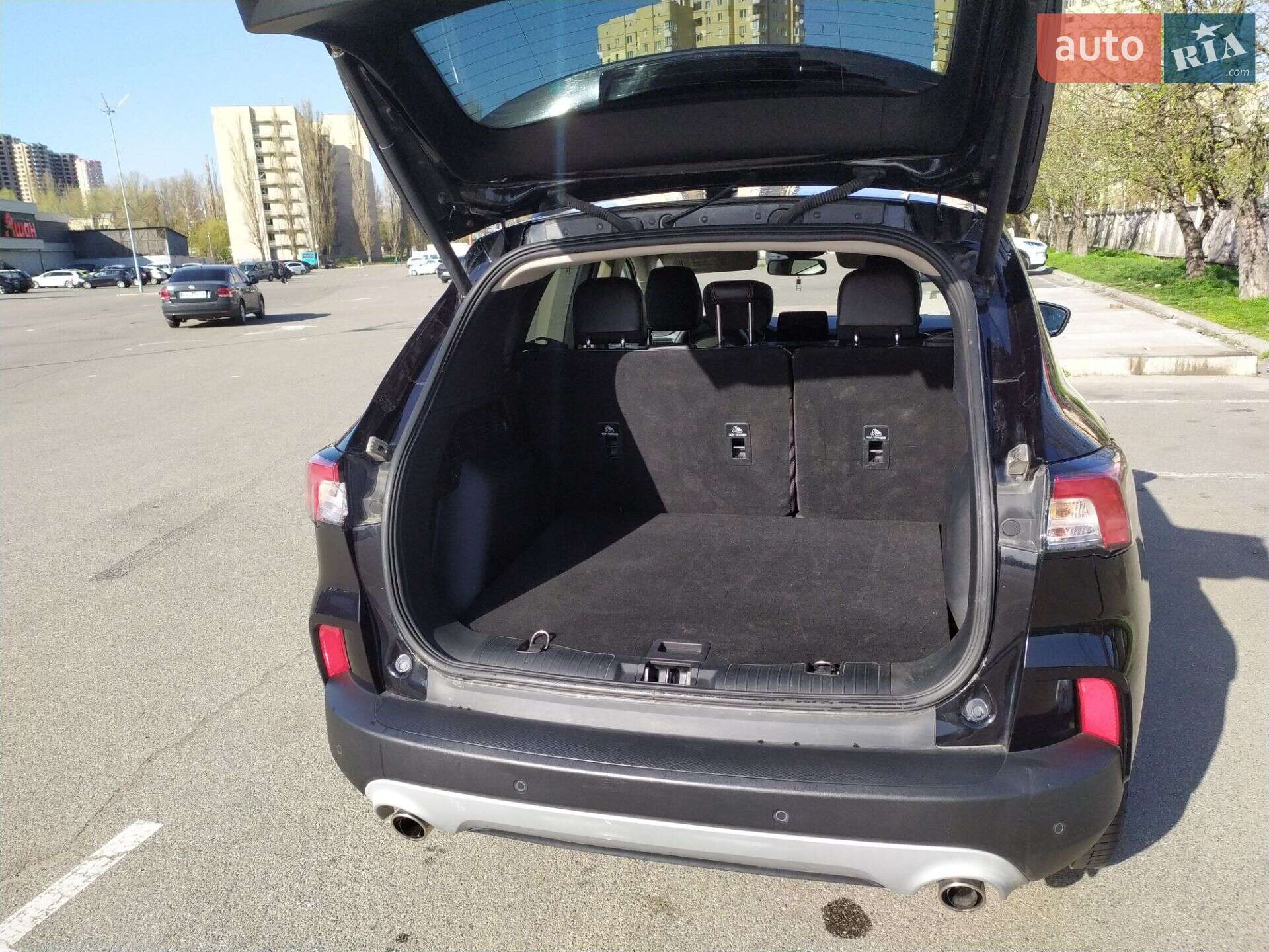 Ford Escape 2020 VIN 1FMCU9DZ2LUB26545 фото оголошення 33 з 96