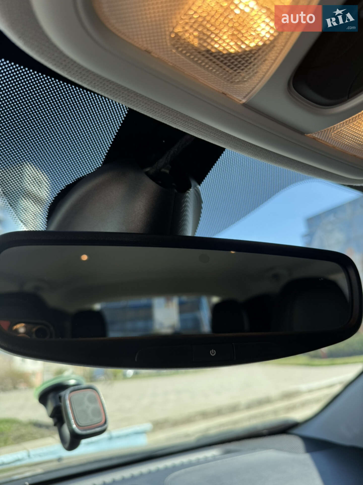 Jeep Cherokee 2019 VIN 1C4PJLLB8KD429201 фото оголошення 23 з 29
