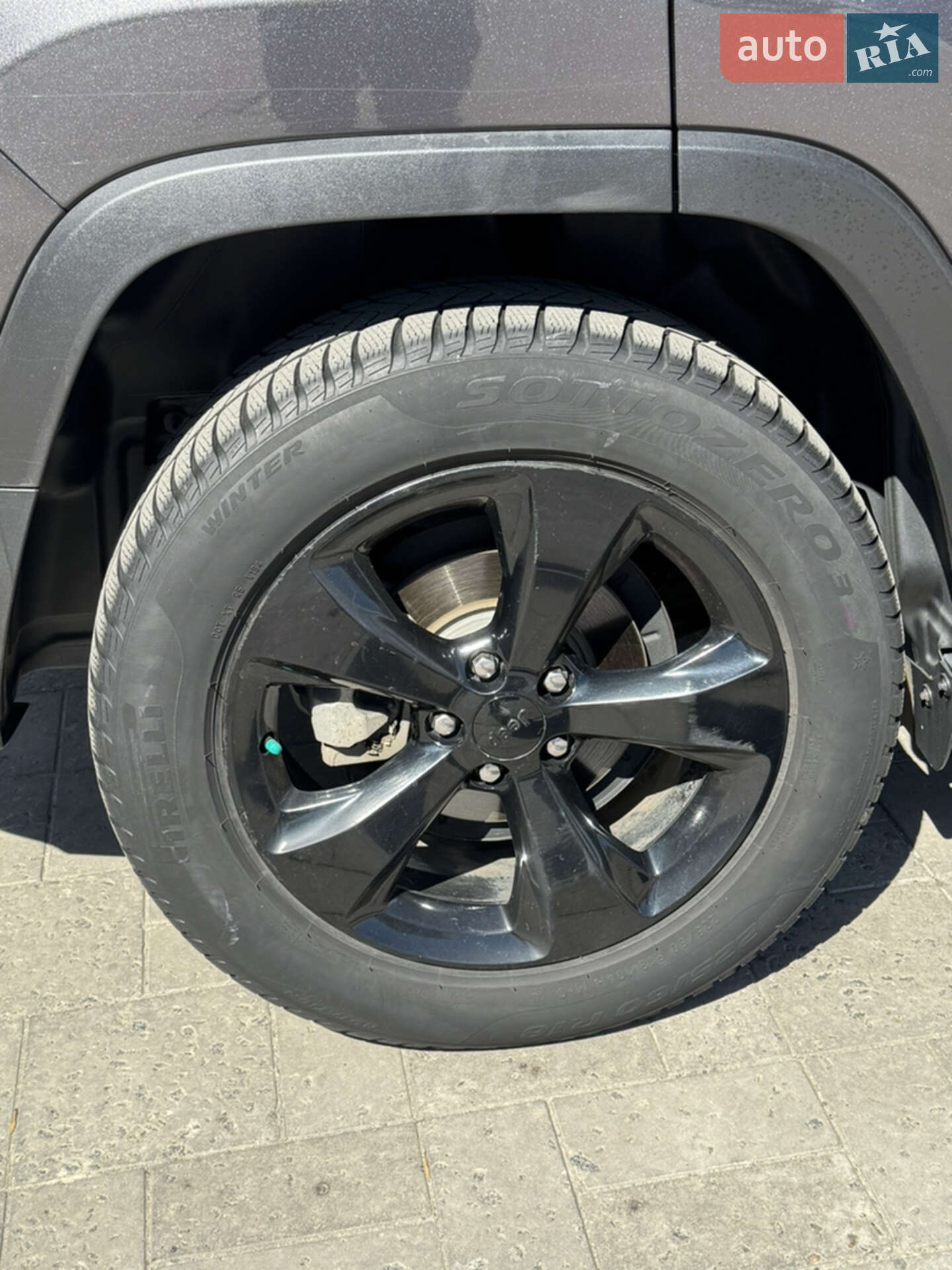 Jeep Cherokee 2019 VIN 1C4PJLLB8KD429201 фото оголошення 26 з 29