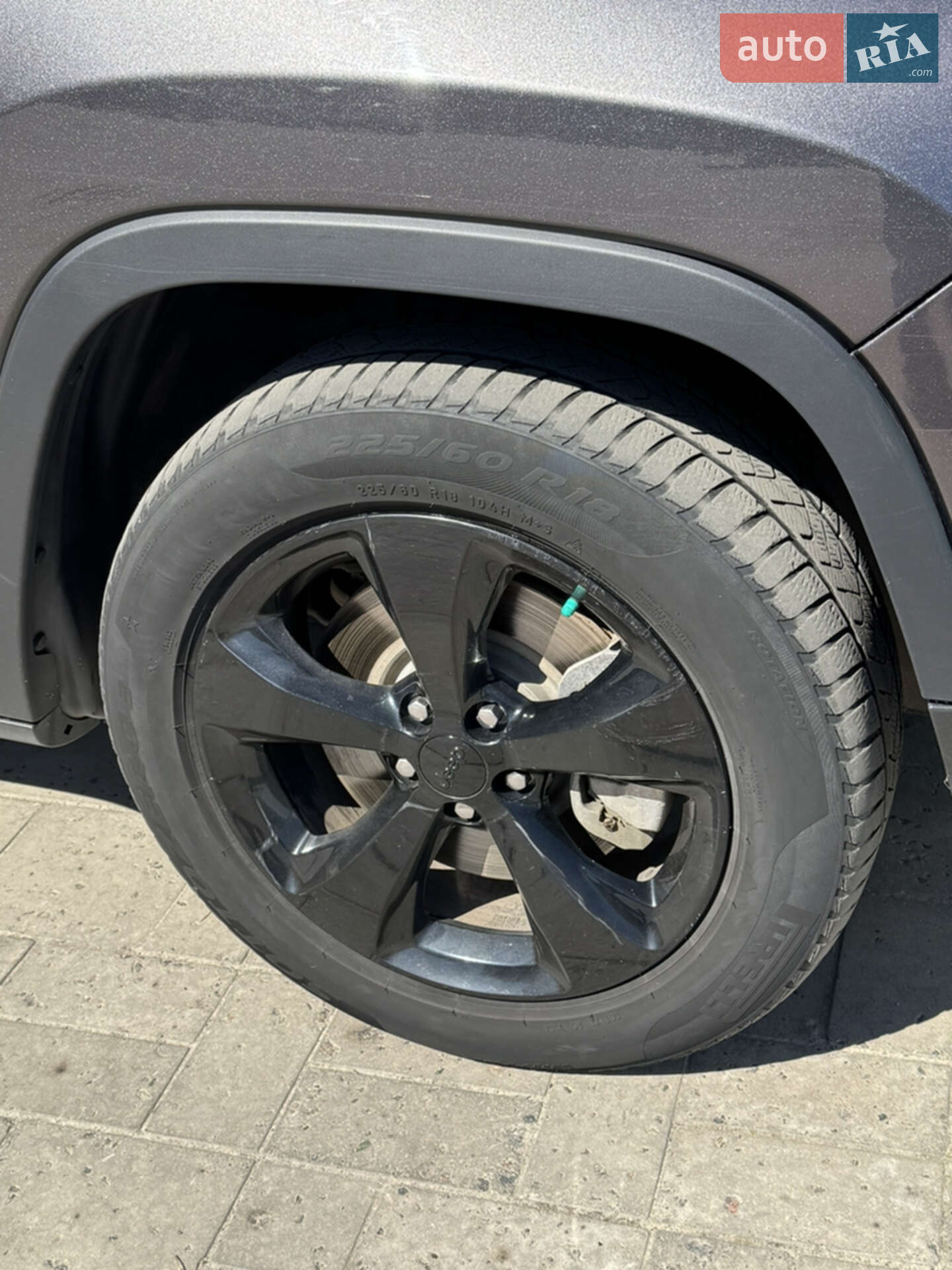 Jeep Cherokee 2019 VIN 1C4PJLLB8KD429201 фото оголошення 27 з 29