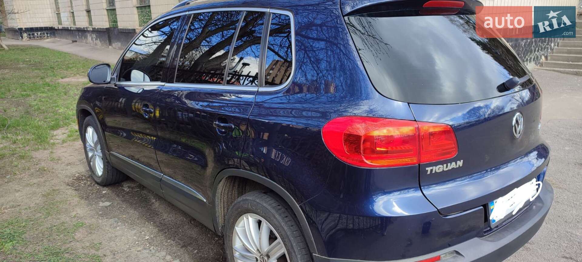 Volkswagen Tiguan 2012 VIN WVGAV7AX3DW558532 фото оголошення 6 з 31